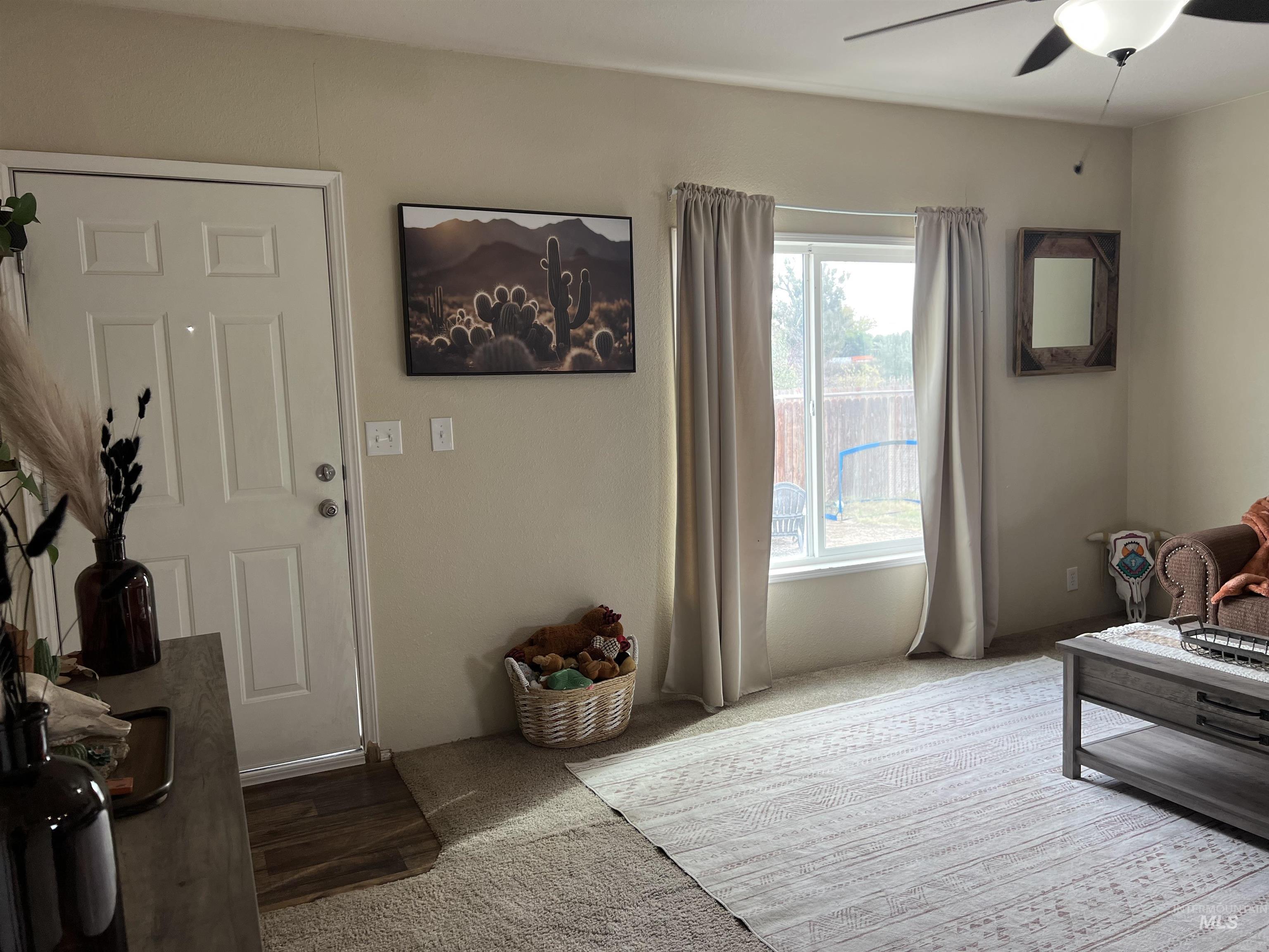 608 Roosevelt Ave., Grand View, Idaho 83624, 3 Bedrooms, 2 Bathrooms, Residential For Sale, Price $215,000, 98964718