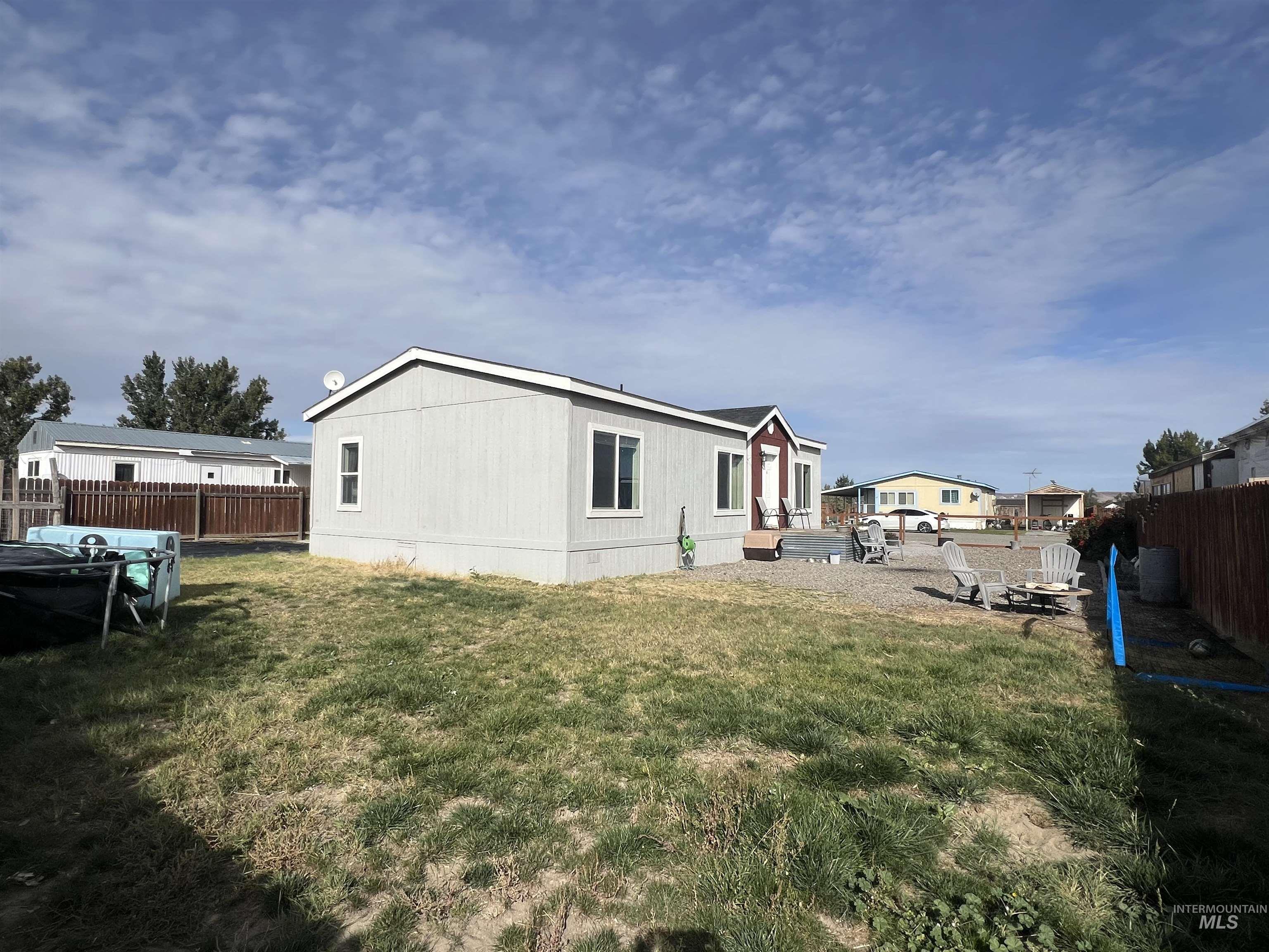 608 Roosevelt Ave., Grand View, Idaho 83624, 3 Bedrooms, 2 Bathrooms, Residential For Sale, Price $215,000, 98964718