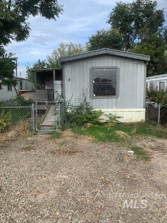 120 SE Blvd, New Plymouth, Idaho 83655, 2 Bedrooms, 1 Bathroom, Residential For Sale, Price $63,000, 98964730