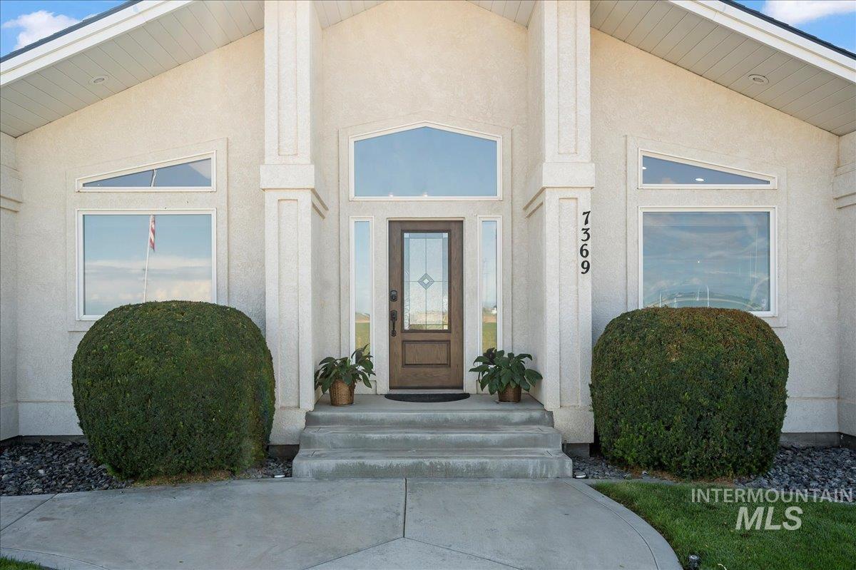 17369 Beet Rd, Caldwell, Idaho 83705, 3 Bedrooms, 2.5 Bathrooms, Residential For Sale, Price $2,100,000, 98964731