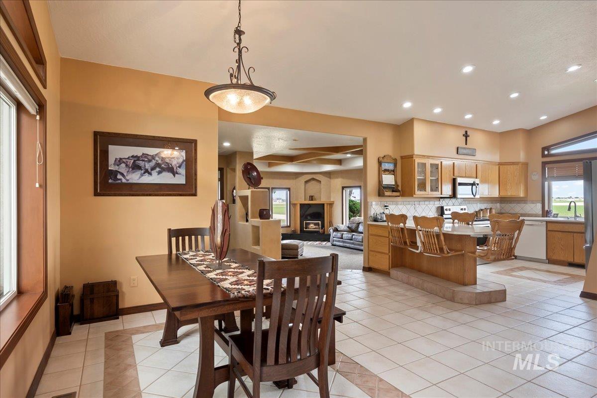17369 Beet Rd, Caldwell, Idaho 83705, 3 Bedrooms, 2.5 Bathrooms, Residential For Sale, Price $2,100,000, 98964731