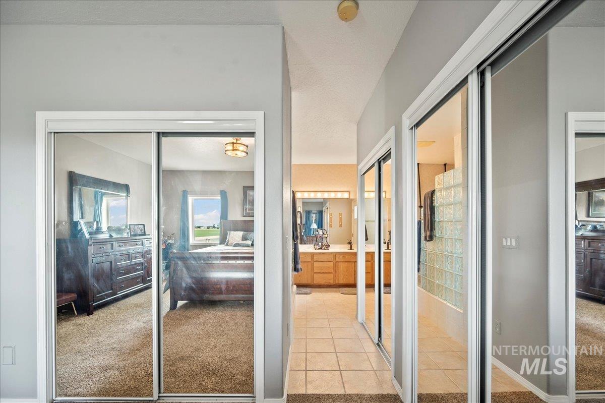 17369 Beet Rd, Caldwell, Idaho 83705, 3 Bedrooms, 2.5 Bathrooms, Residential For Sale, Price $2,100,000, 98964731
