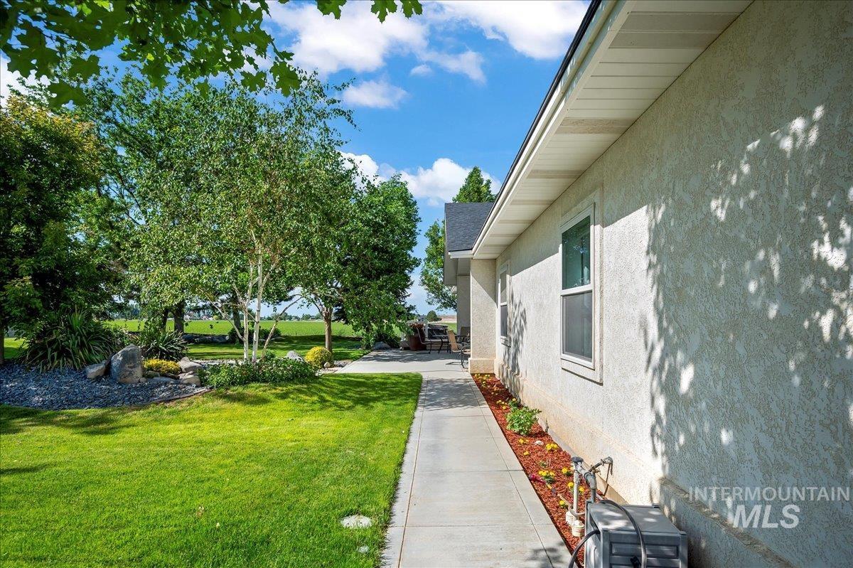 17369 Beet Rd, Caldwell, Idaho 83705, 3 Bedrooms, 2.5 Bathrooms, Residential For Sale, Price $2,100,000, 98964731
