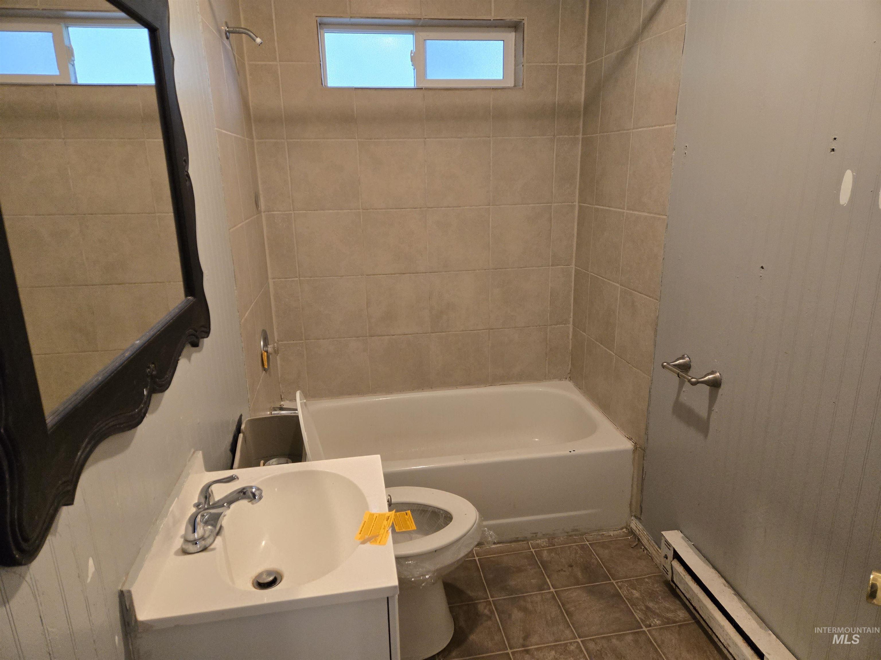 309 Nebraska, Gooding, Idaho 83330, 2 Bedrooms, 1 Bathroom, Residential For Sale, Price $135,000, 98964744