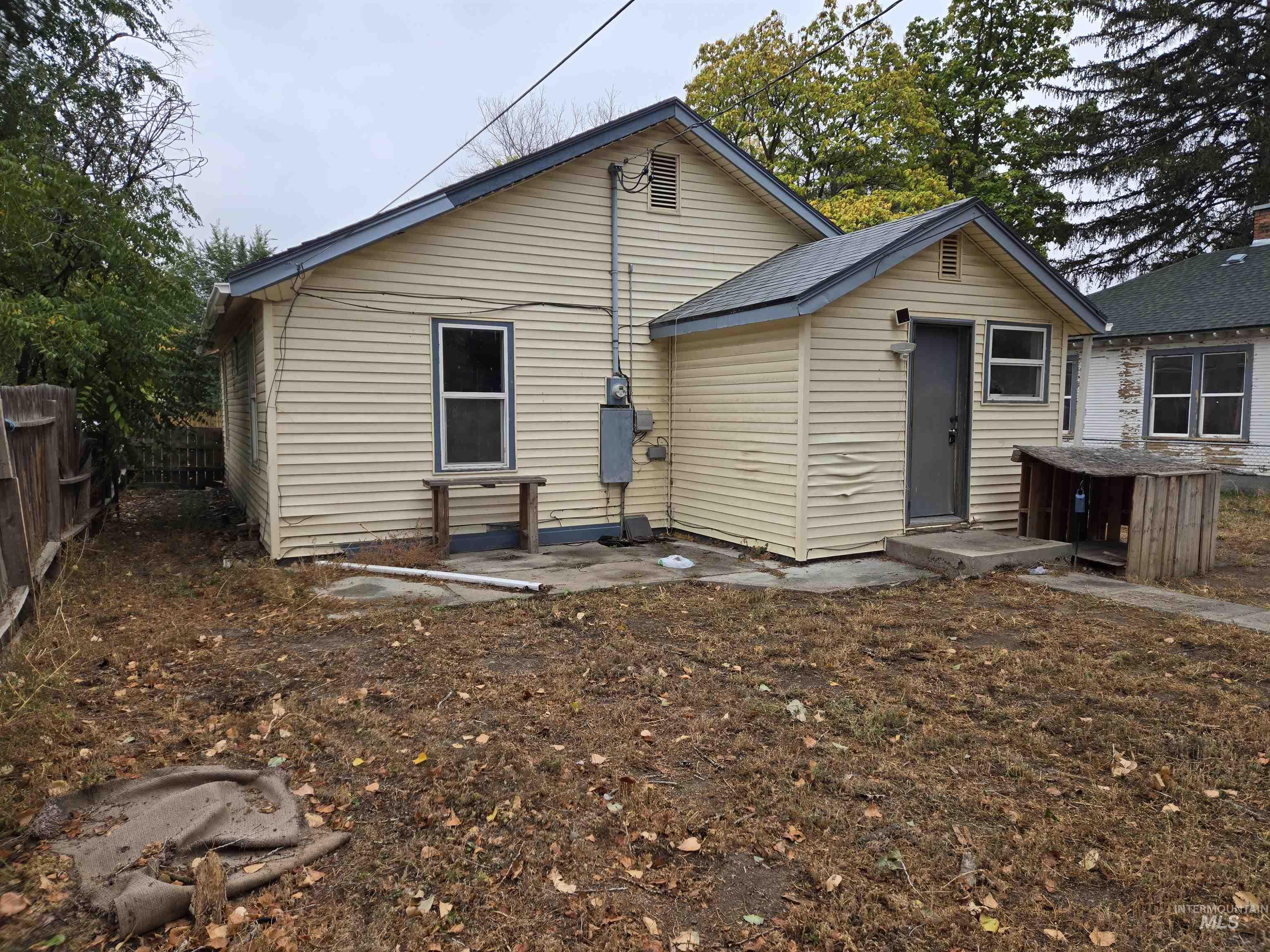 309 Nebraska, Gooding, Idaho 83330, 2 Bedrooms, 1 Bathroom, Residential For Sale, Price $135,000, 98964744
