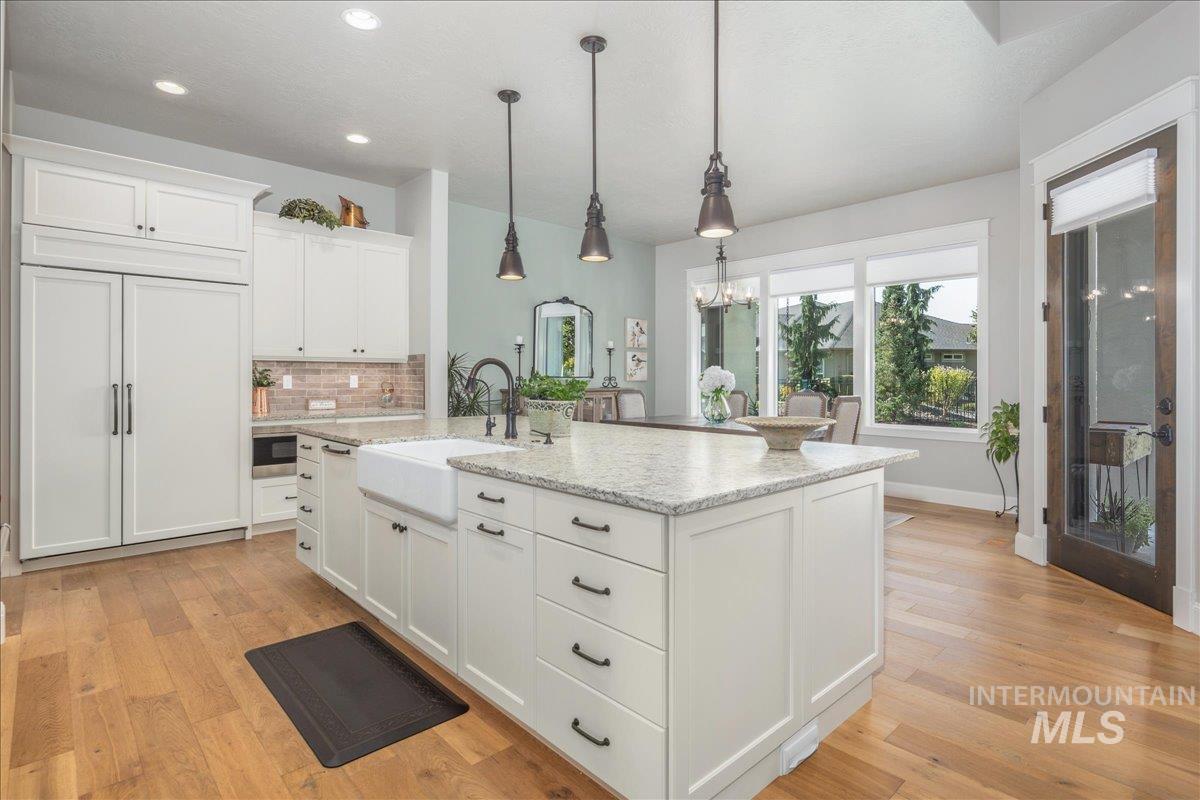1055 S Brentbrook Lane, Eagle, Idaho 83616, 3 Bedrooms, 3.5 Bathrooms, Residential For Sale, Price $1,859,000, 98964753