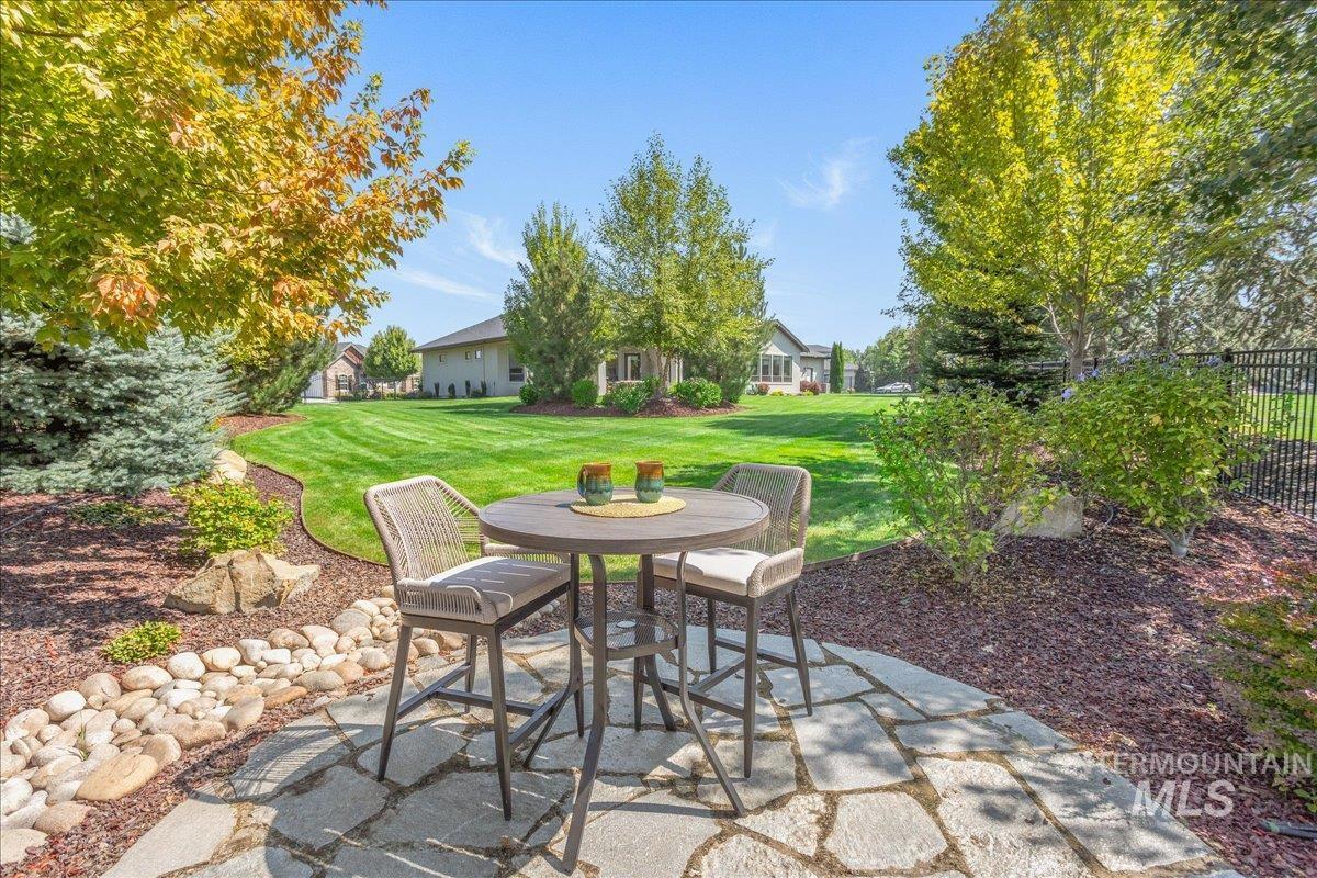 1055 S Brentbrook Lane, Eagle, Idaho 83616, 3 Bedrooms, 3.5 Bathrooms, Residential For Sale, Price $1,859,000, 98964753