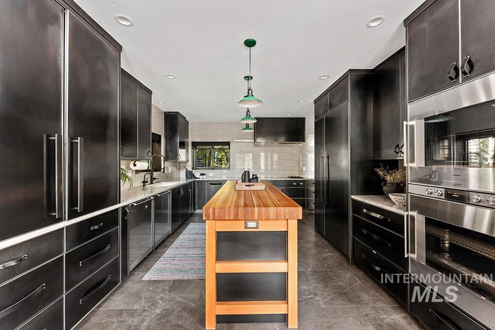 305 Blackhawk Lake Dr., McCall, Idaho 83638, 6 Bedrooms, 4 Bathrooms, Residential For Sale, Price $4,990,000, 98964754