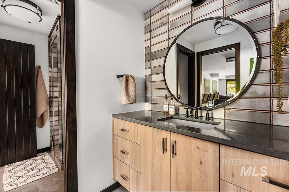 305 Blackhawk Lake Dr., McCall, Idaho 83638, 6 Bedrooms, 4 Bathrooms, Residential For Sale, Price $4,990,000, 98964754