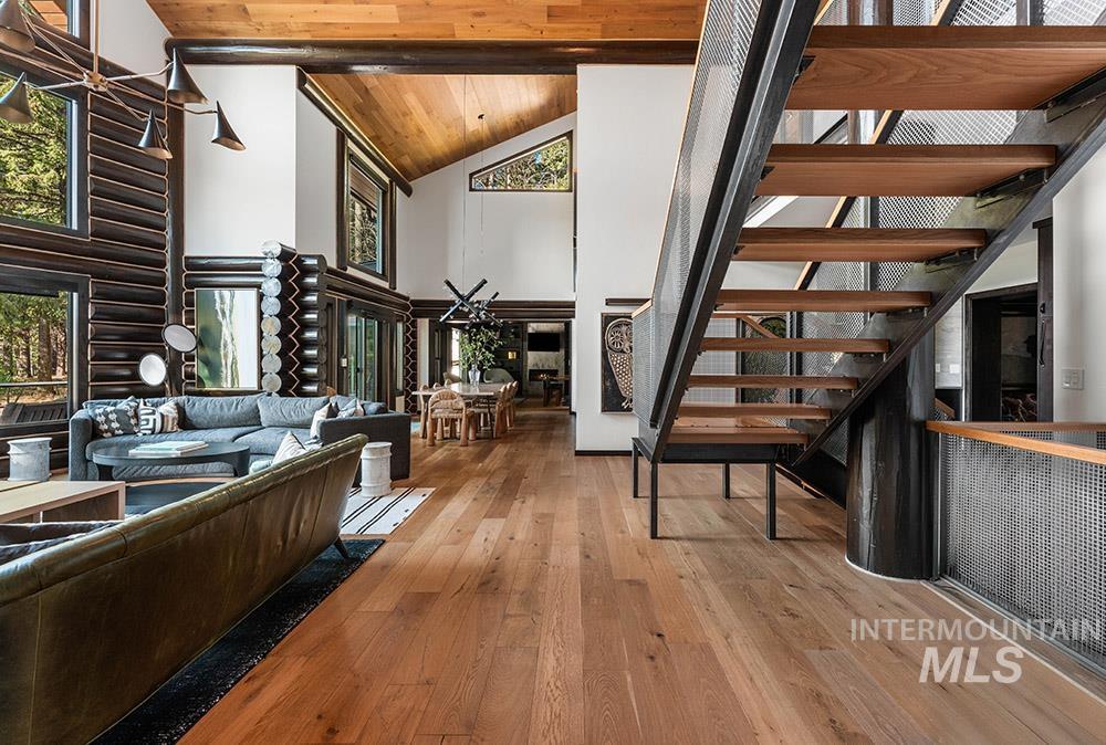 305 Blackhawk Lake Dr., McCall, Idaho 83638, 6 Bedrooms, 4 Bathrooms, Residential For Sale, Price $4,990,000, 98964754