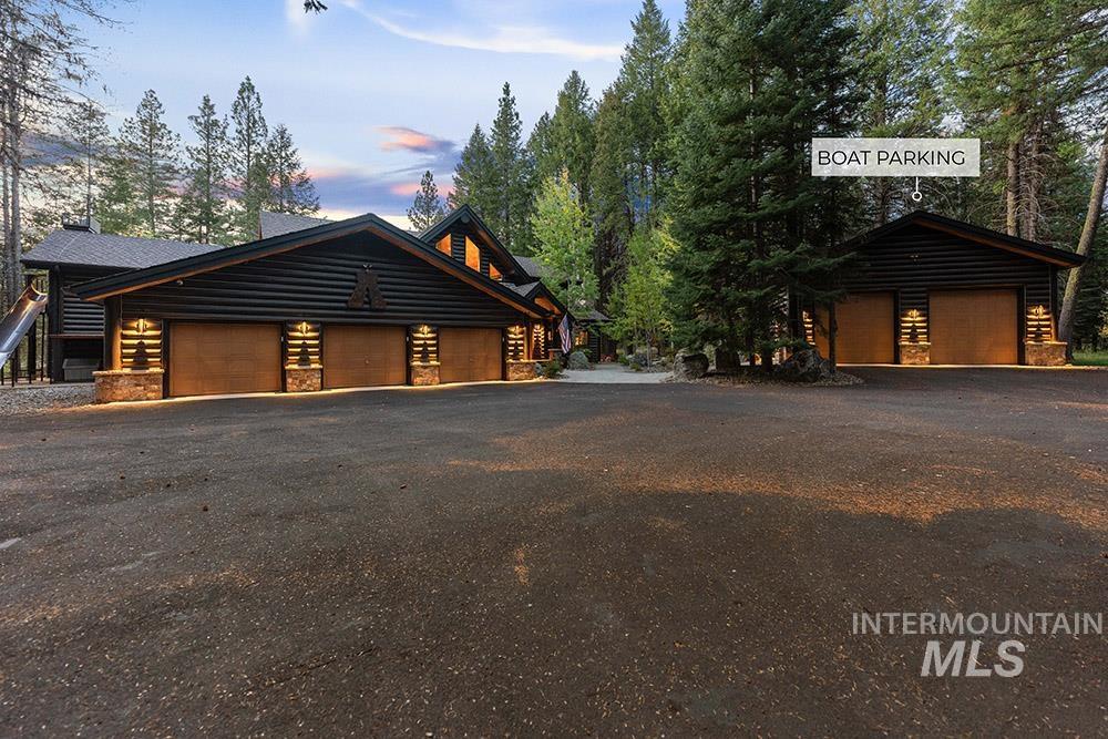 305 Blackhawk Lake Dr., McCall, Idaho 83638, 6 Bedrooms, 4 Bathrooms, Residential For Sale, Price $4,990,000, 98964754