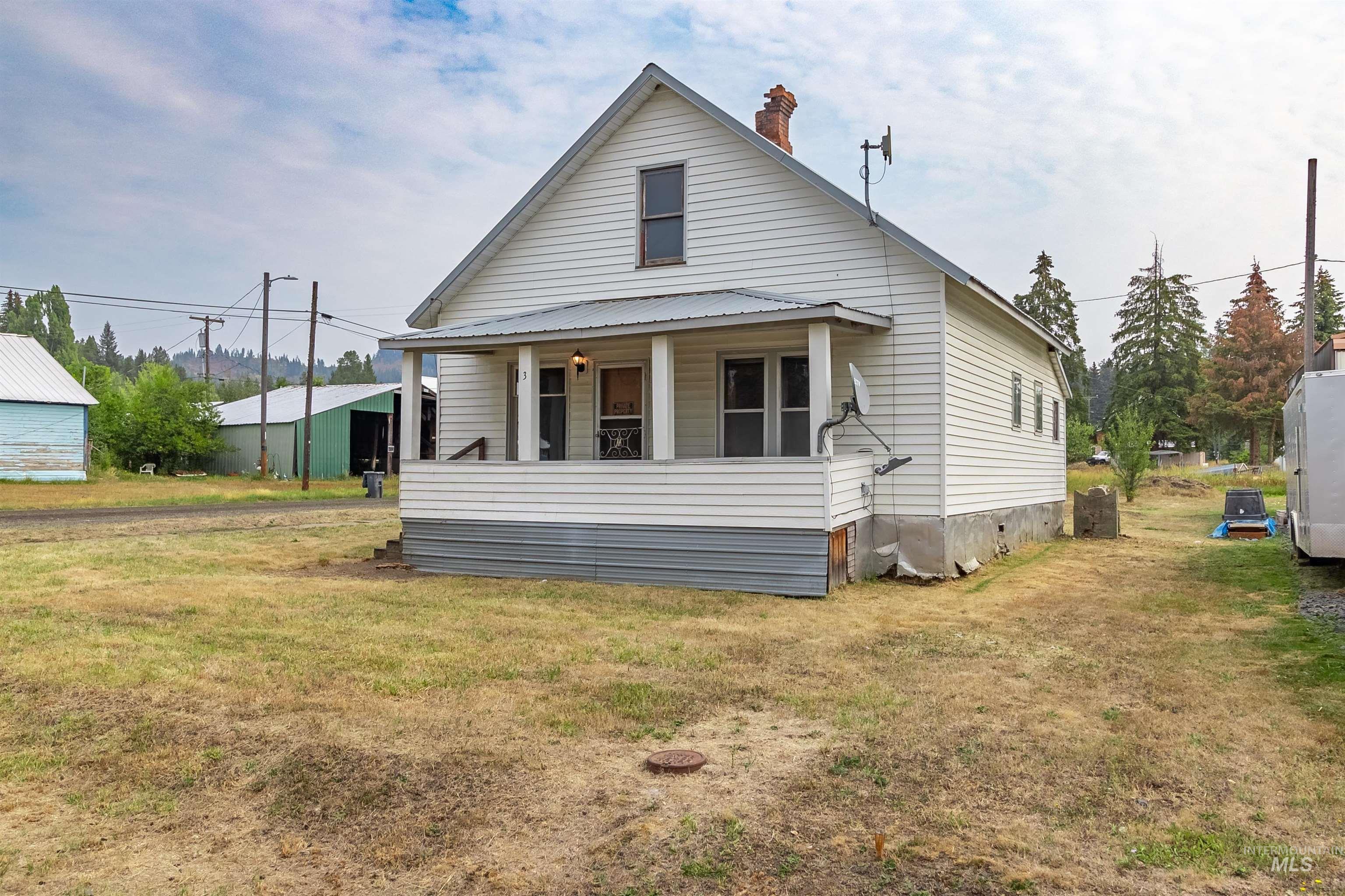 310 2nd Ave, Bovill, Idaho 83806, 3 Bedrooms, 1 Bathroom, Residential For Sale, Price $112,000, 98964776