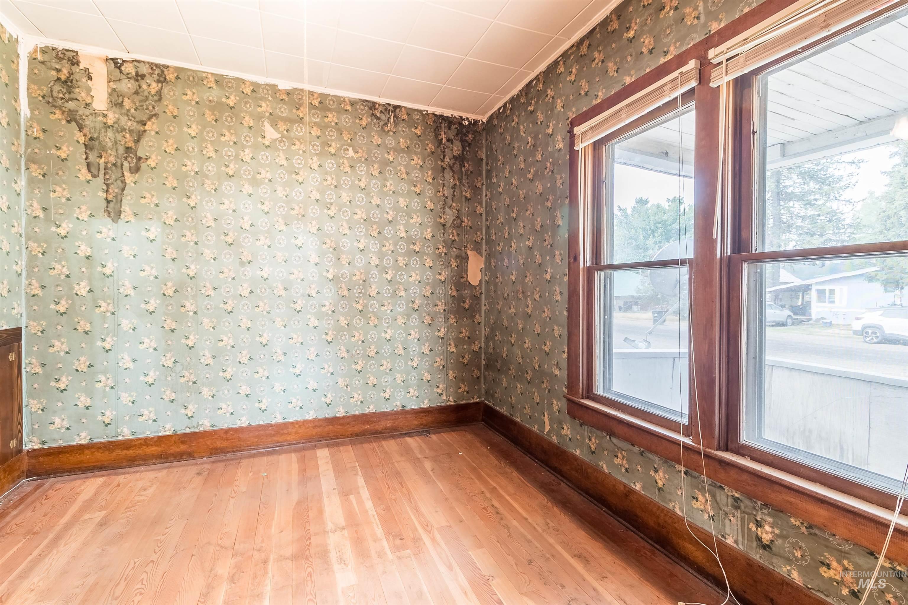310 2nd Ave, Bovill, Idaho 83806, 3 Bedrooms, 1 Bathroom, Residential For Sale, Price $112,000, 98964776