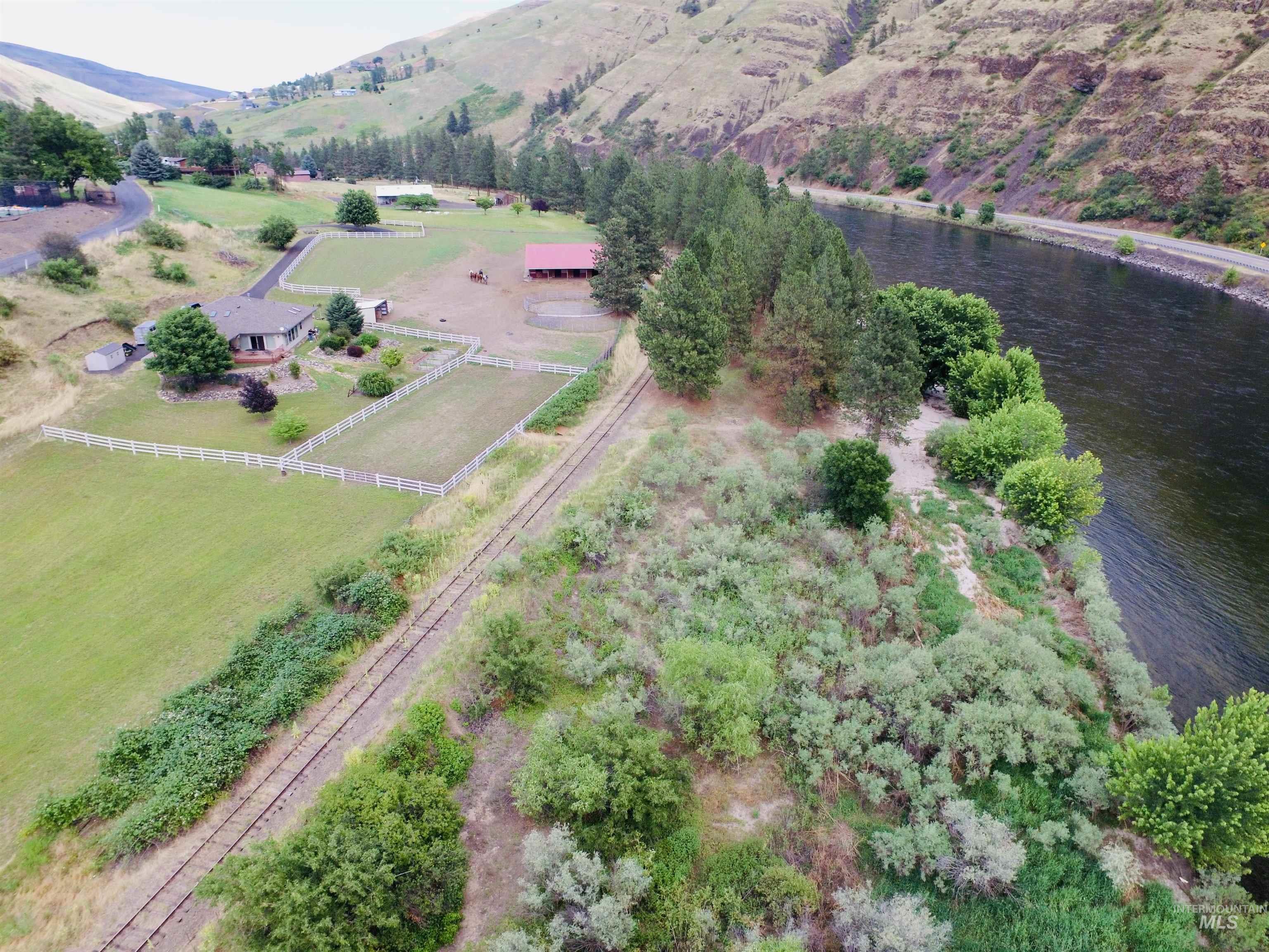 24500 Arrow Highline, Juliaetta, Idaho 83535, 3 Bedrooms, 2 Bathrooms, Residential For Sale, Price $895,000, 98964813