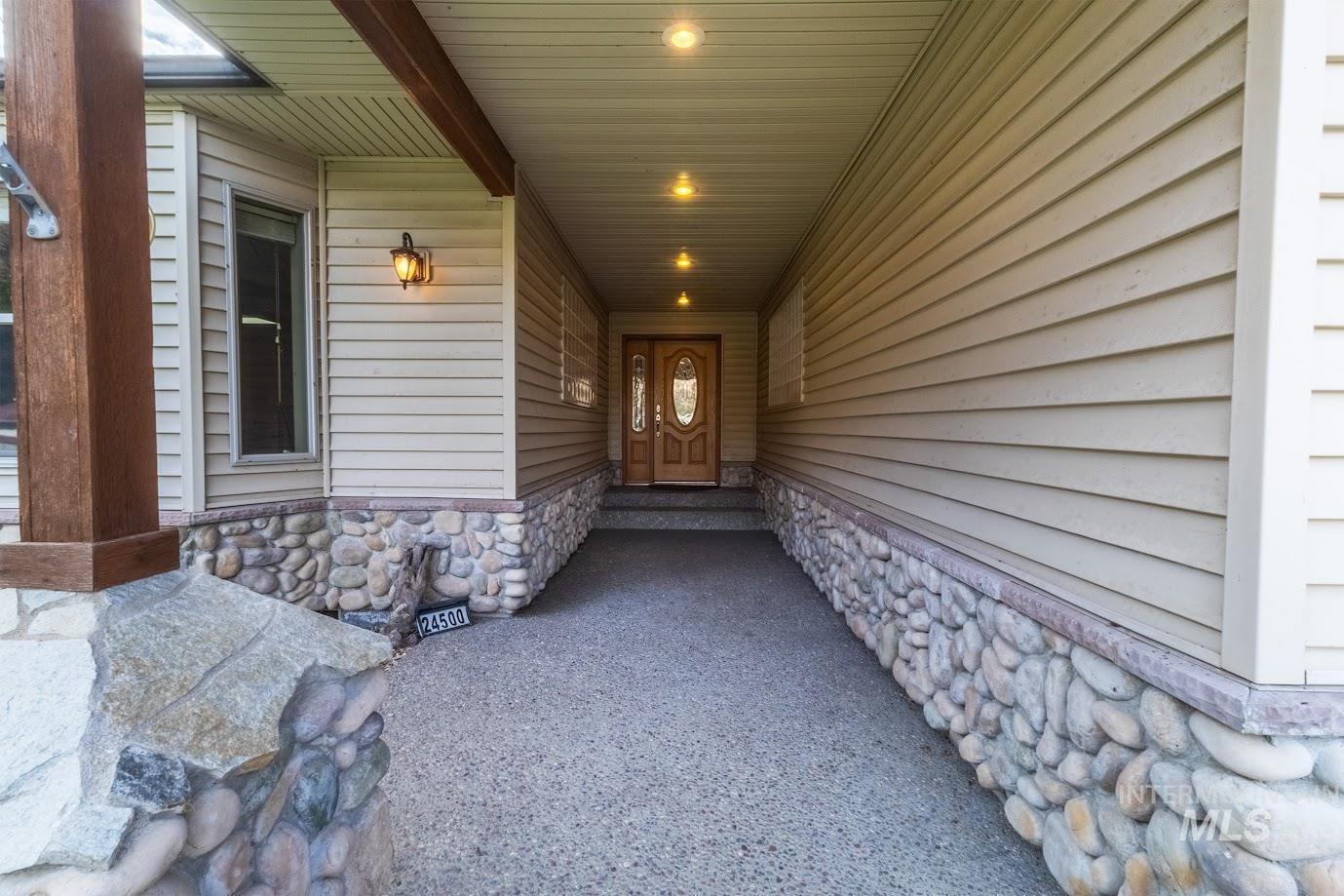 24500 Arrow Highline, Juliaetta, Idaho 83535, 3 Bedrooms, 2 Bathrooms, Residential For Sale, Price $895,000, 98964813