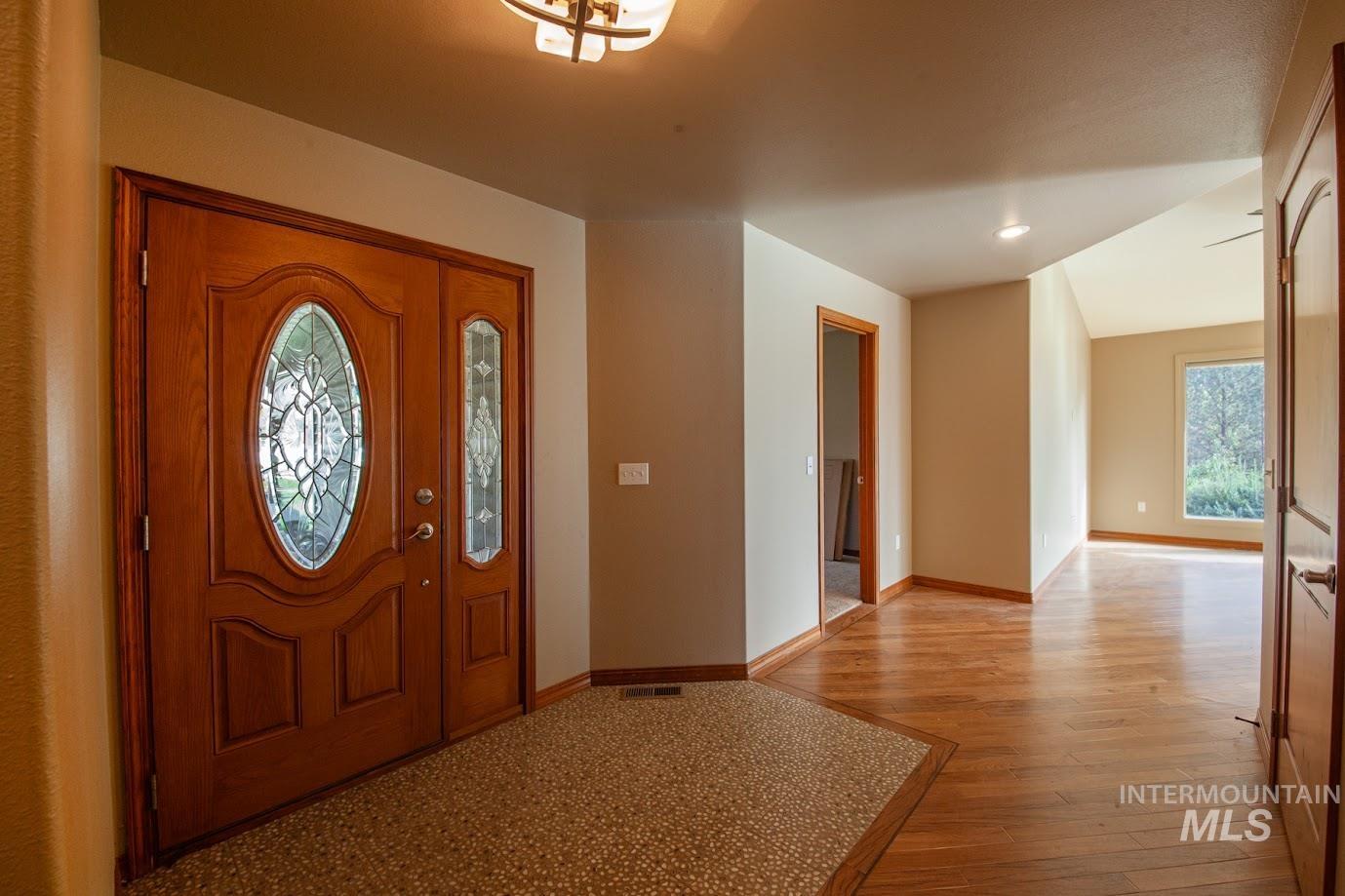 24500 Arrow Highline, Juliaetta, Idaho 83535, 3 Bedrooms, 2 Bathrooms, Residential For Sale, Price $895,000, 98964813