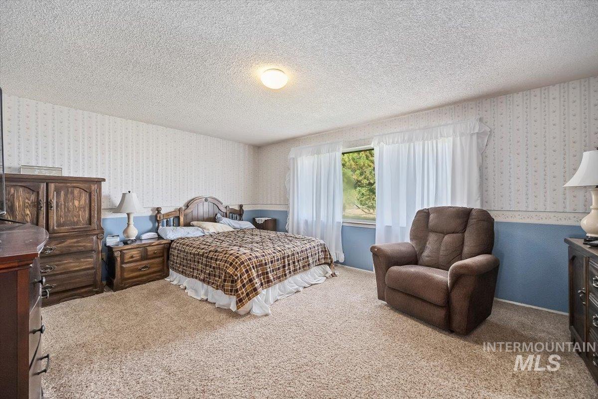 106 B N 600 W, Paul, Idaho 83347, 5 Bedrooms, 3.5 Bathrooms, Residential For Sale, Price $655,000, 98964839