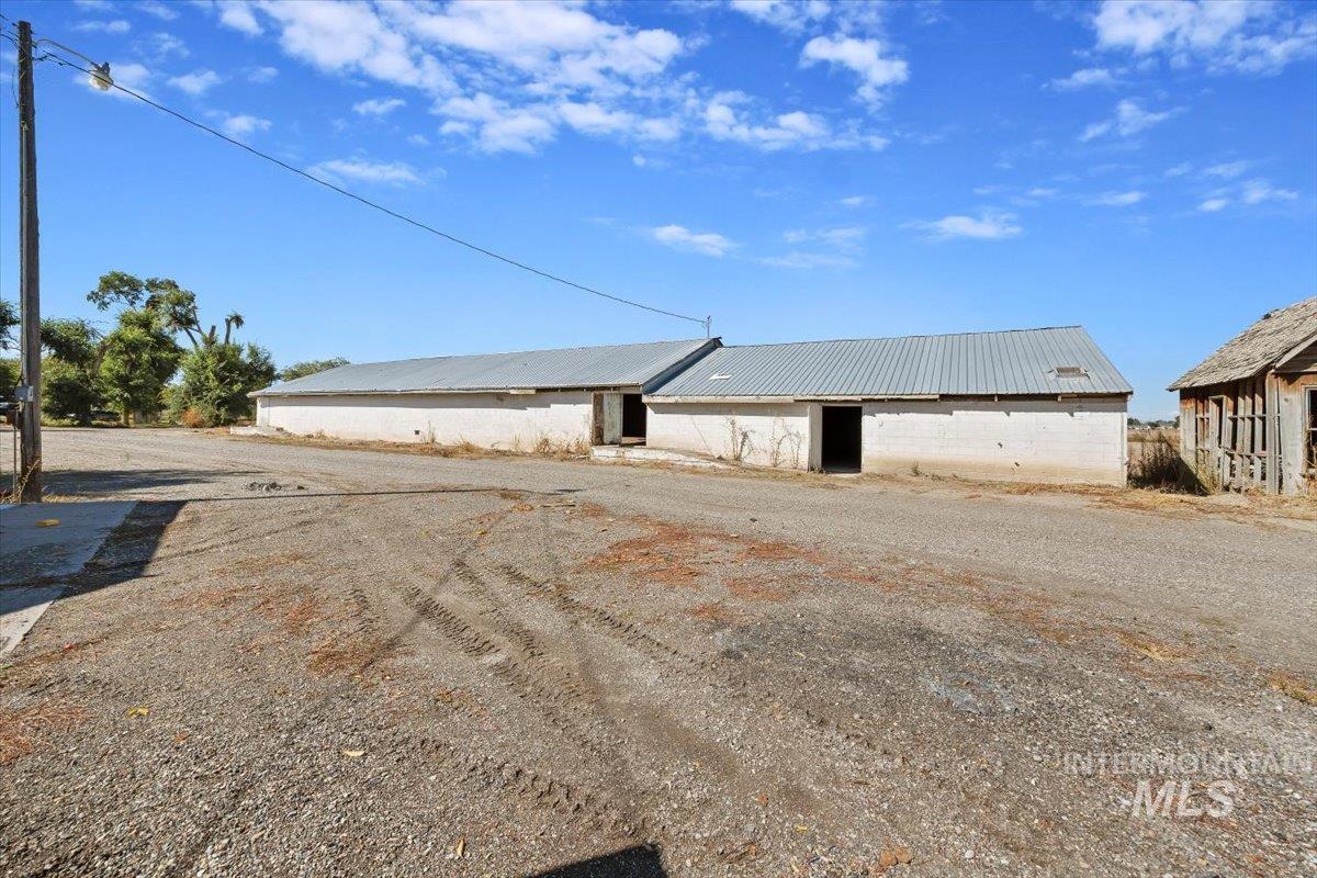 106 B N 600 W, Paul, Idaho 83347, 5 Bedrooms, 3.5 Bathrooms, Residential For Sale, Price $655,000, 98964839