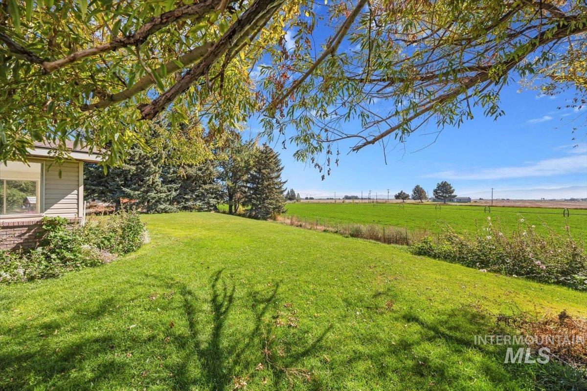 106 B N 600 W, Paul, Idaho 83347, 5 Bedrooms, 3.5 Bathrooms, Residential For Sale, Price $655,000, 98964839