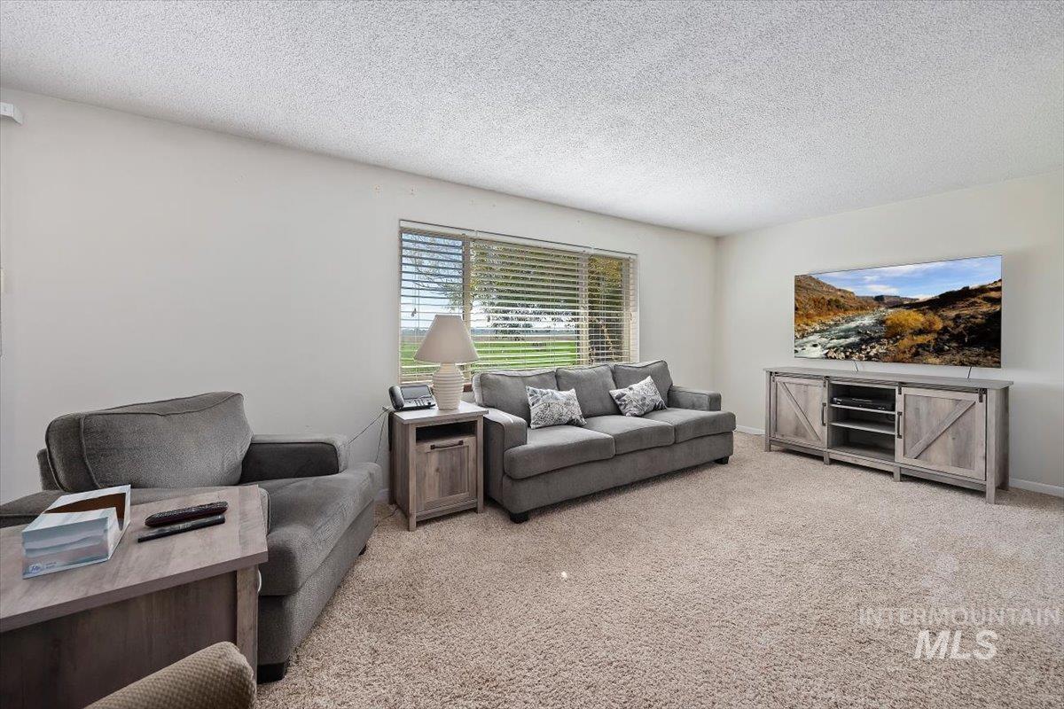 106 B N 600 W, Paul, Idaho 83347, 5 Bedrooms, 3.5 Bathrooms, Residential For Sale, Price $655,000, 98964839