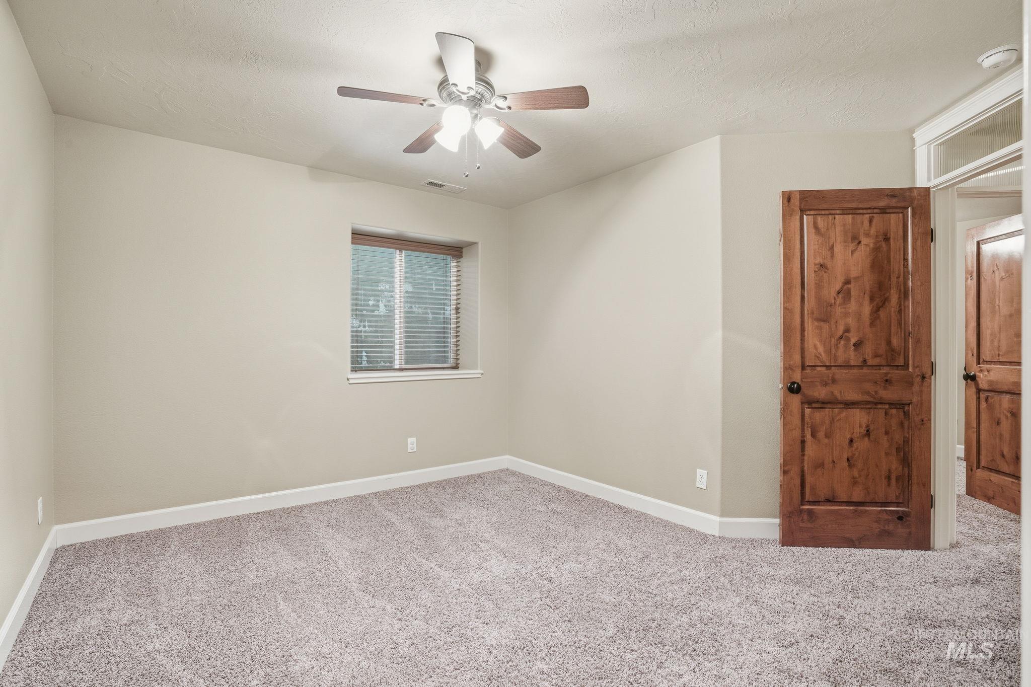330 S Winthrop Pl, Boise, Idaho 83709, 7 Bedrooms, 4 Bathrooms, Residential For Sale, Price $849,000, 98964848