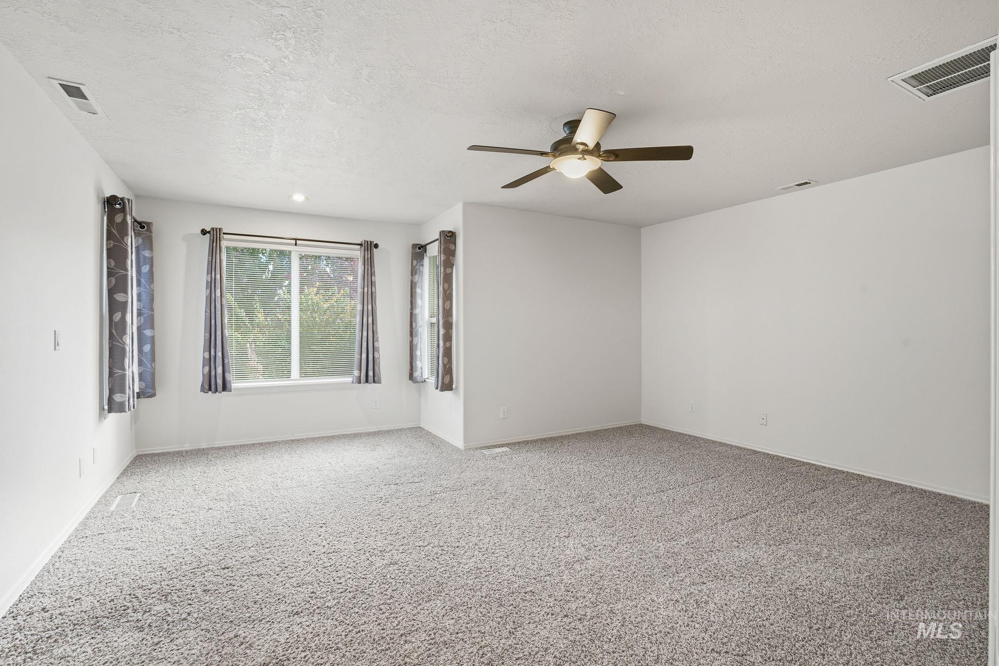 330 S Winthrop Pl, Boise, Idaho 83709, 7 Bedrooms, 4 Bathrooms, Residential For Sale, Price $849,000, 98964848