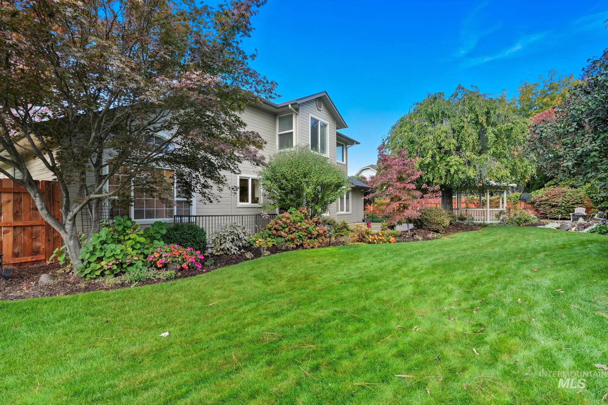 330 S Winthrop Pl, Boise, Idaho 83709, 7 Bedrooms, 4 Bathrooms, Residential For Sale, Price $849,000, 98964848