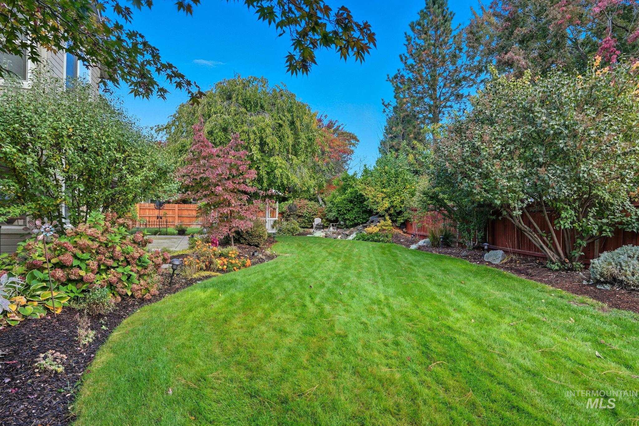 330 S Winthrop Pl, Boise, Idaho 83709, 7 Bedrooms, 4 Bathrooms, Residential For Sale, Price $849,000, 98964848