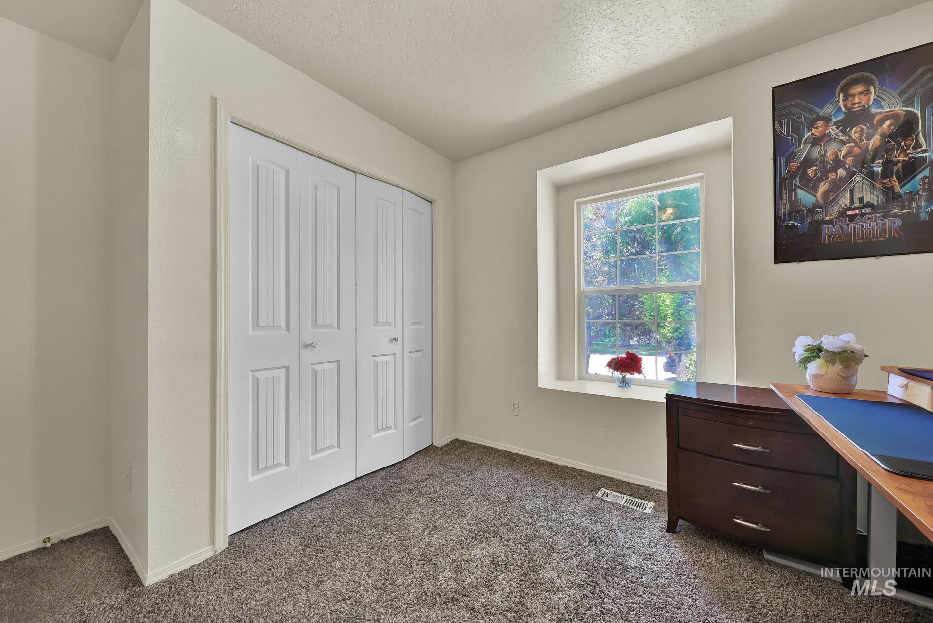 709 E Trail Creek, Nampa, Idaho 83686, 3 Bedrooms, 2 Bathrooms, Residential For Sale, Price $319,995, 98964852