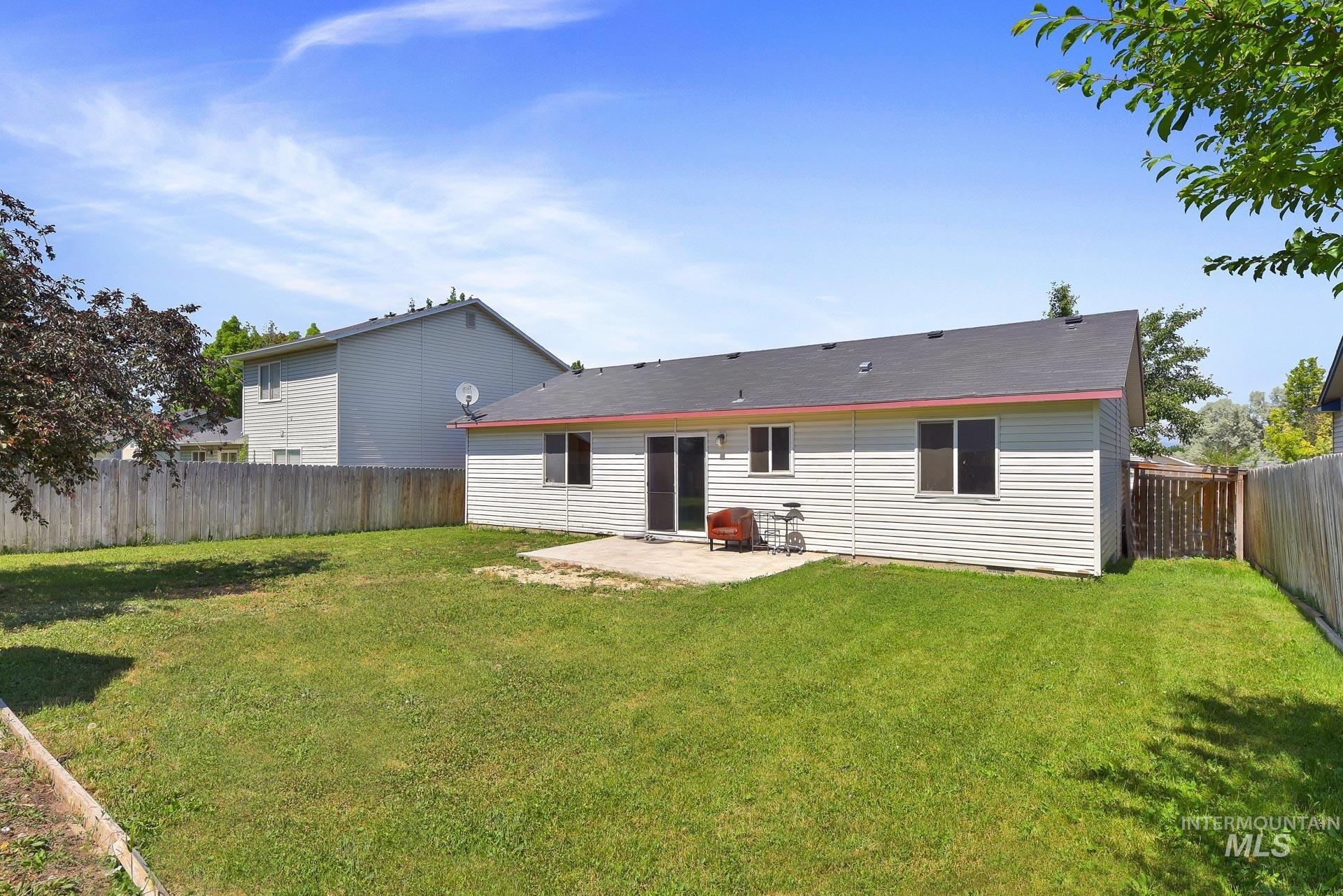 709 E Trail Creek, Nampa, Idaho 83686, 3 Bedrooms, 2 Bathrooms, Residential For Sale, Price $319,995, 98964852