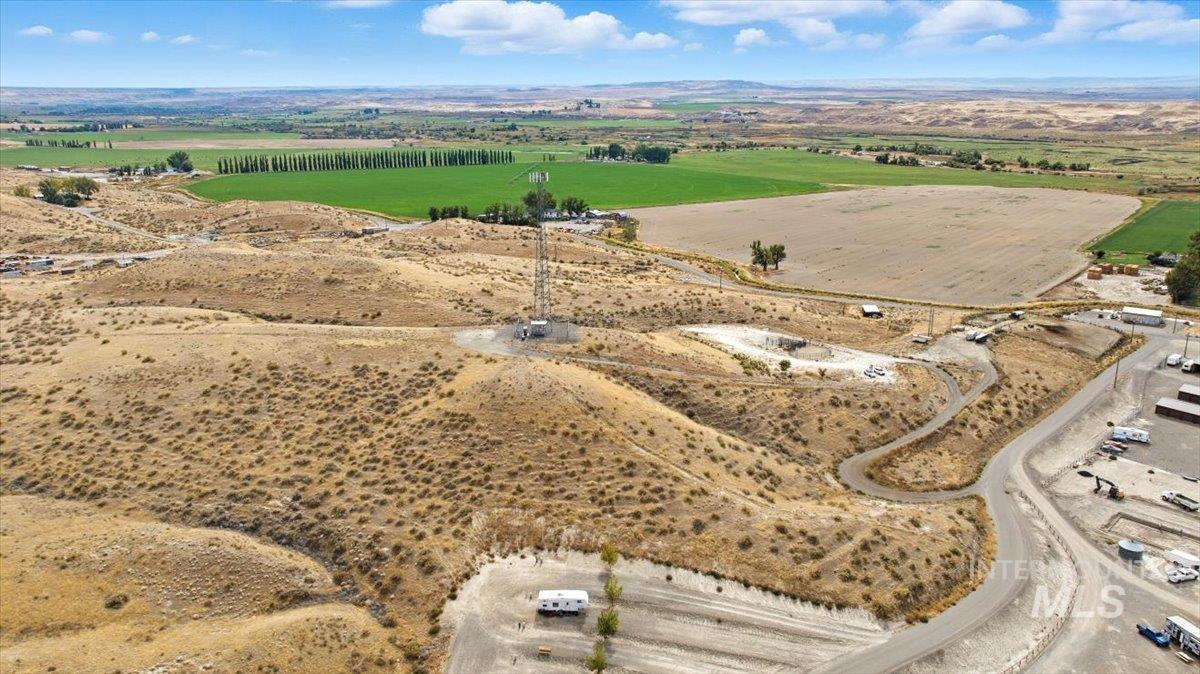 Aerial view of property's location featuring rural landscape