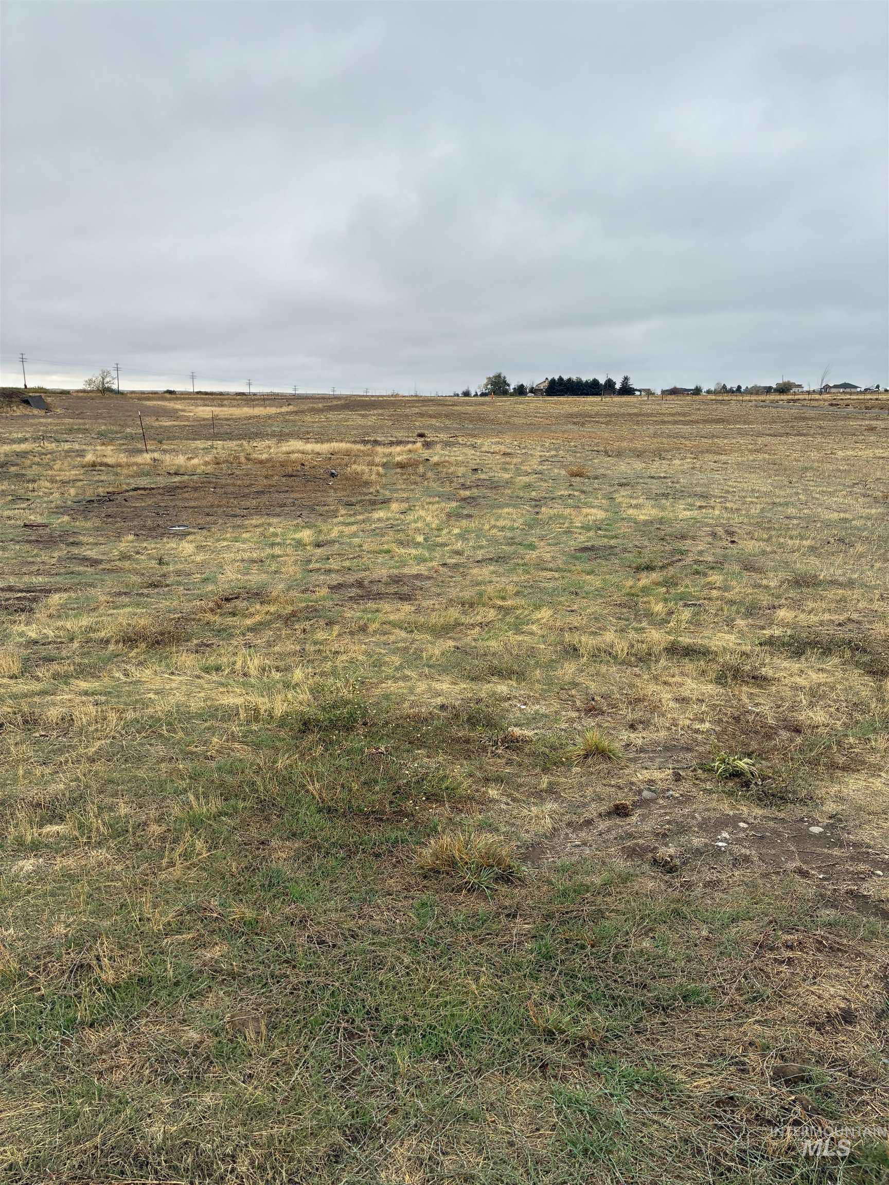 TBD 225 E, Shoshone, Idaho 83352, Land For Sale, Price $97,500, 98964926