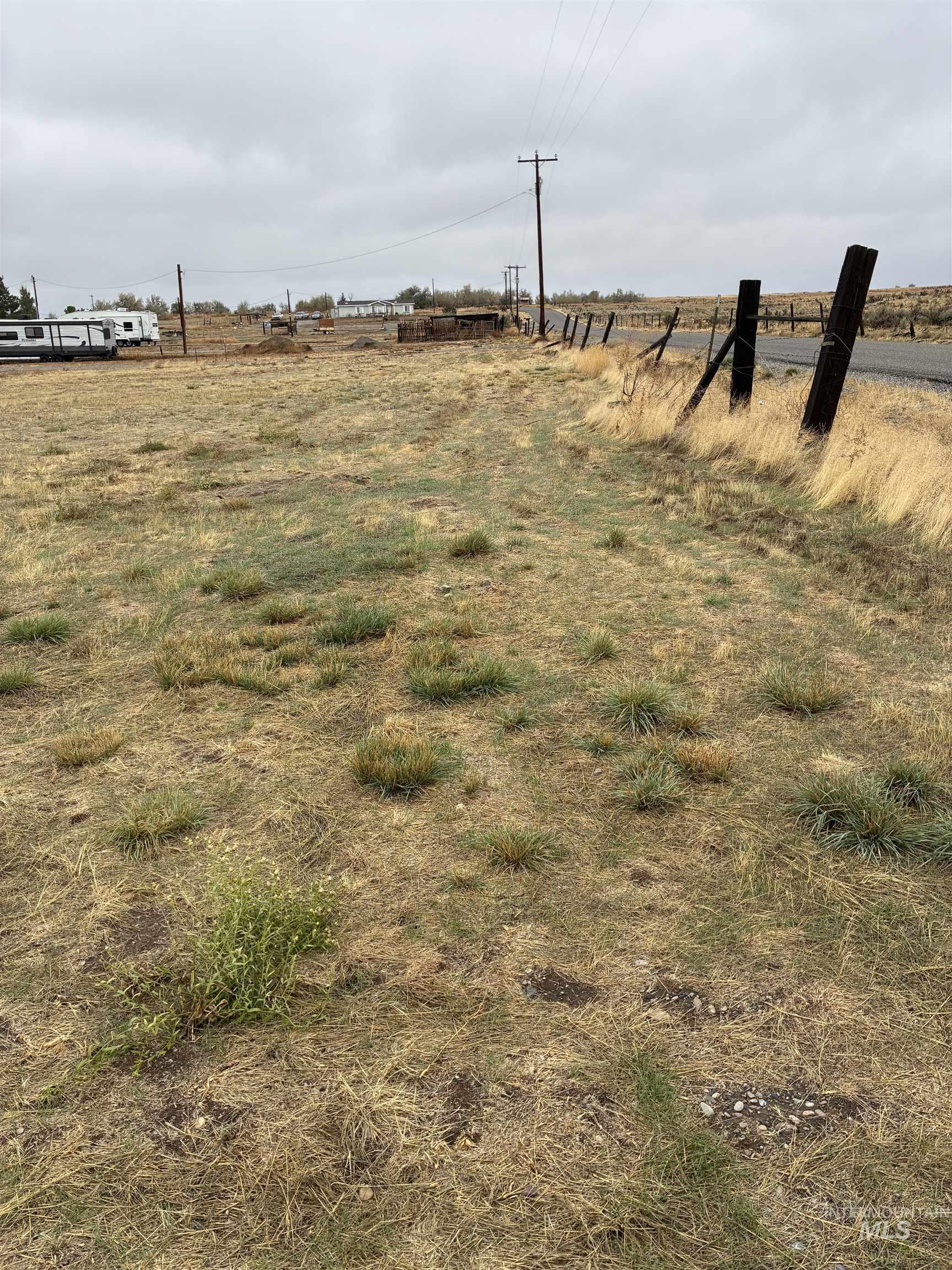 TBD 225 E, Shoshone, Idaho 83352, Land For Sale, Price $97,500, 98964926
