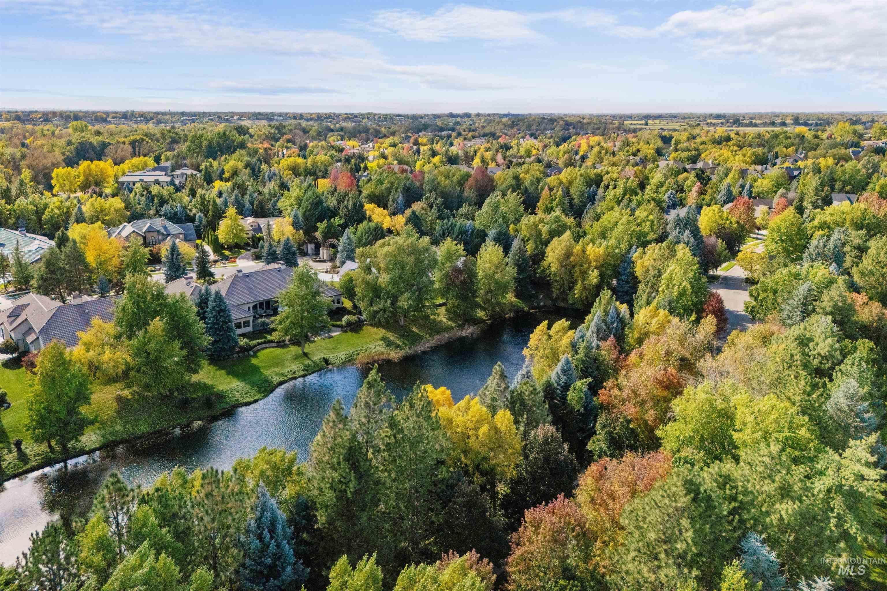 72 W Stone Path Lane, Eagle, Idaho 83616, 3 Bedrooms, 2.5 Bathrooms, Residential For Sale, Price $895,000, 98964929