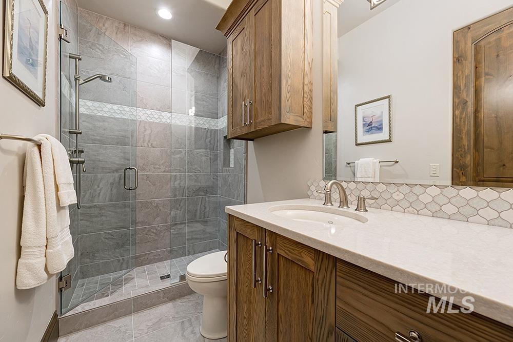 1582 E Rivers End Ct, Eagle, Idaho 83616, 5 Bedrooms, 5 Bathrooms, Residential For Sale, Price $7,775,000, 98964938