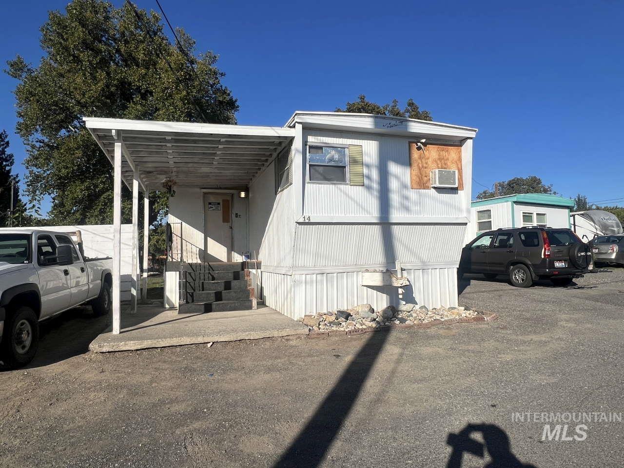 View of manufactured / mobile home