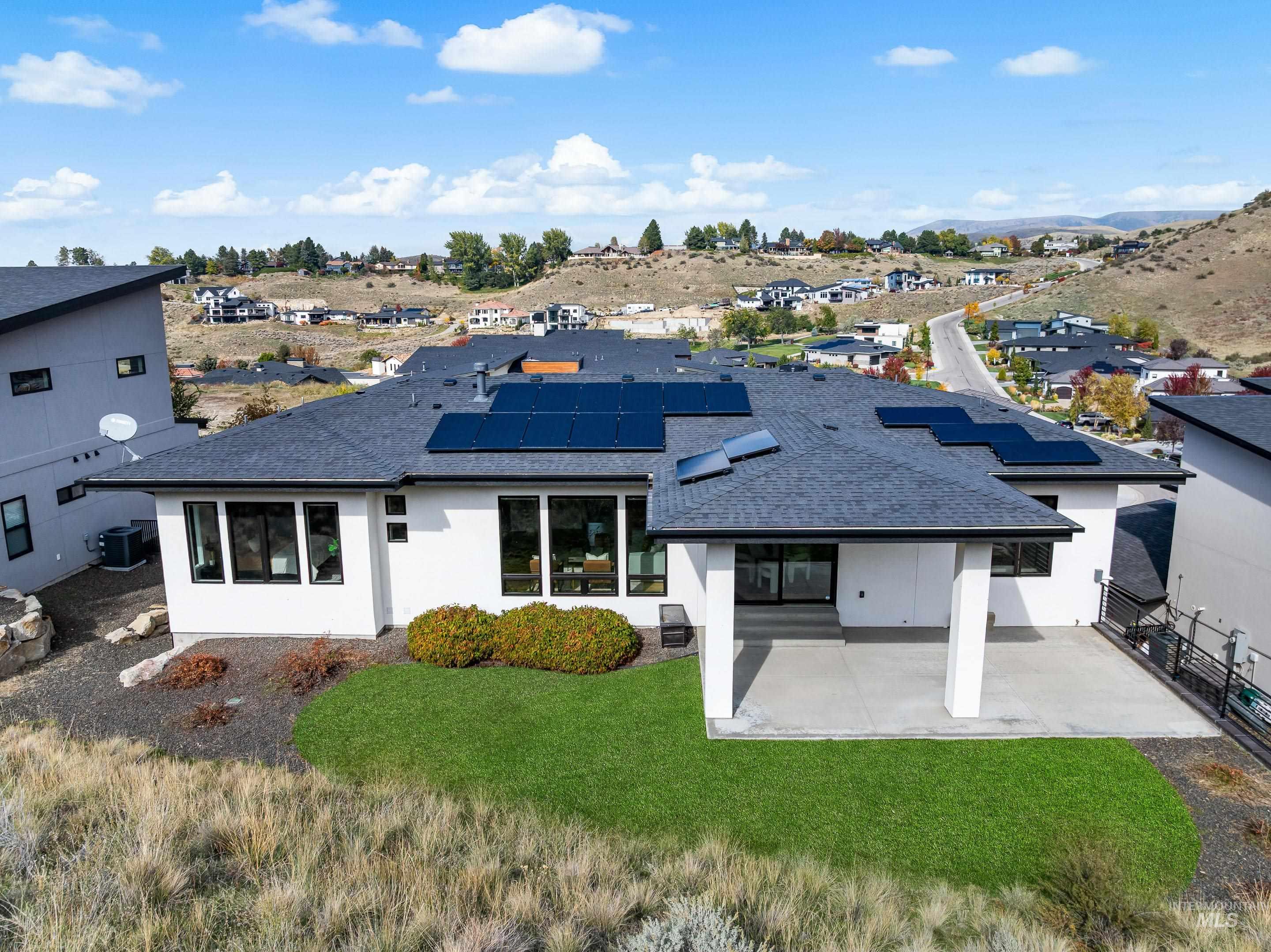 1235 E Highland View Dr, Boise, Idaho 83702, 4 Bedrooms, 3.5 Bathrooms, Residential For Sale, Price $1,525,000, 98964979