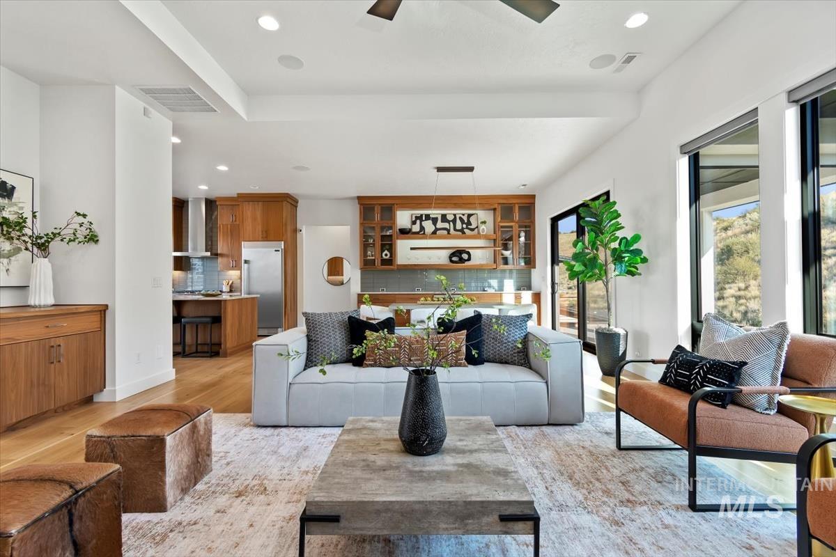 1235 E Highland View Dr, Boise, Idaho 83702, 4 Bedrooms, 3.5 Bathrooms, Residential For Sale, Price $1,525,000, 98964979