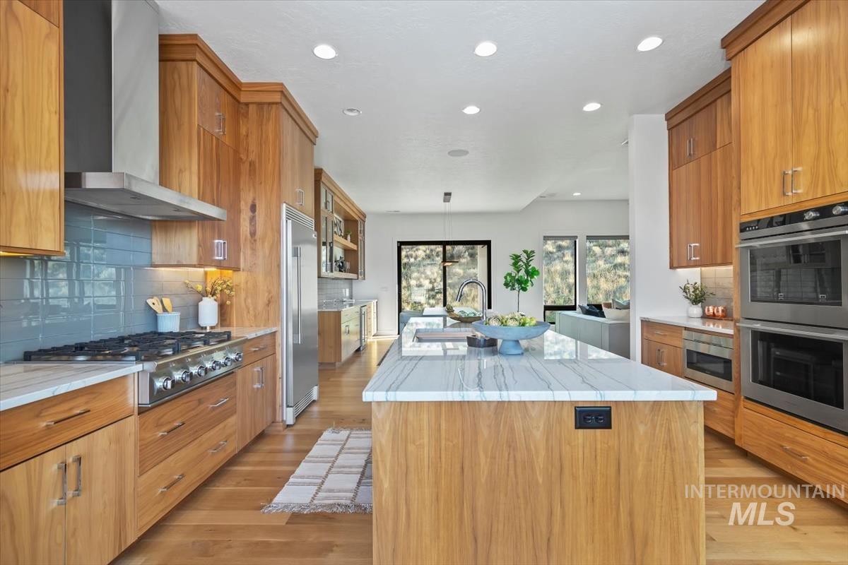 1235 E Highland View Dr, Boise, Idaho 83702, 4 Bedrooms, 3.5 Bathrooms, Residential For Sale, Price $1,525,000, 98964979