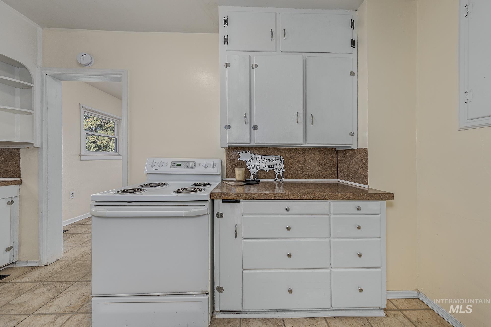 438 10th Ave N, Payette, Idaho 83661, 3 Bedrooms, 1 Bathroom, Residential Income For Sale, Price $350,000, 98964986