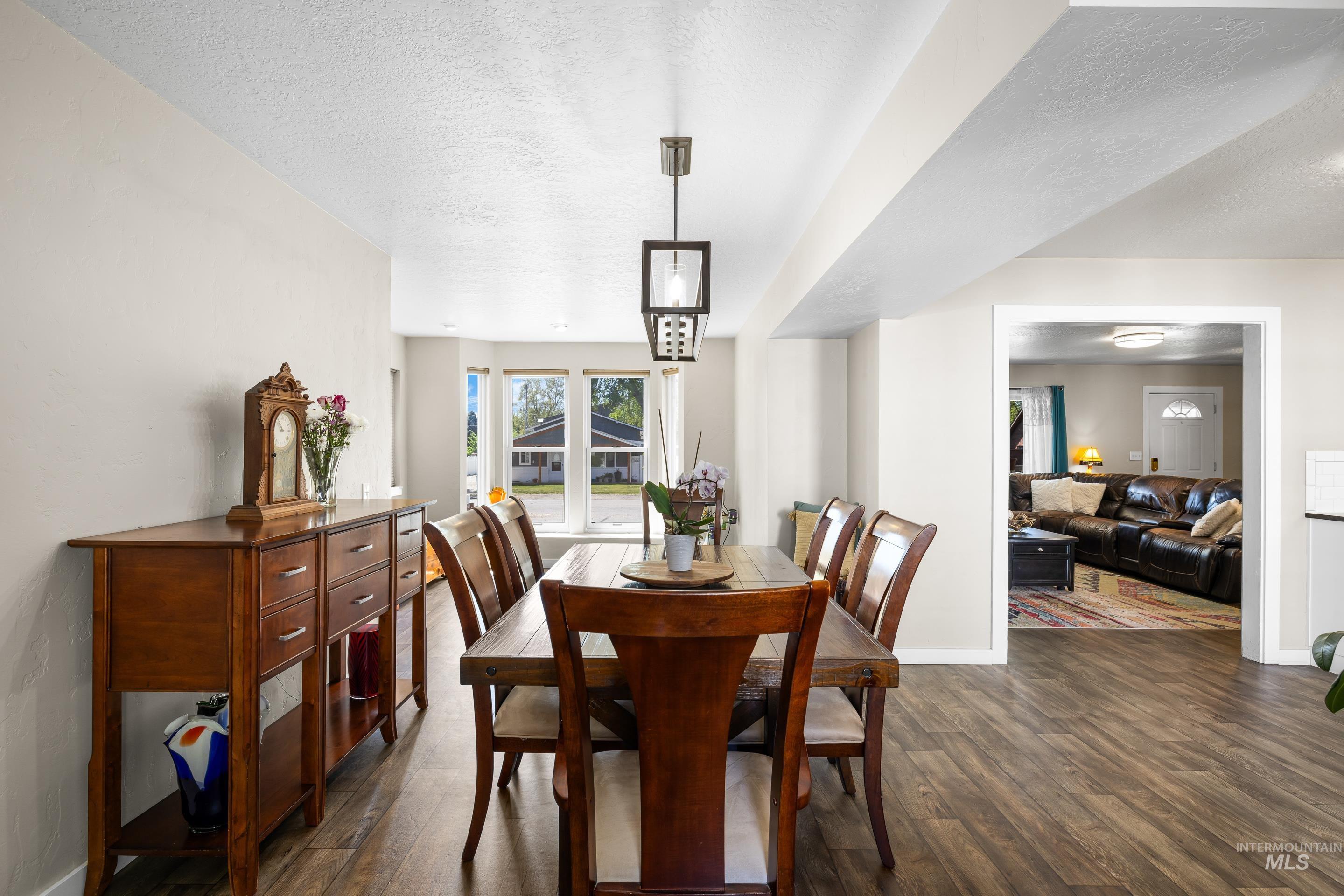 3510 LASSEN, Boise, Idaho 83703-4737, 5 Bedrooms, 3 Bathrooms, Residential For Sale, Price $785,000, 98965015