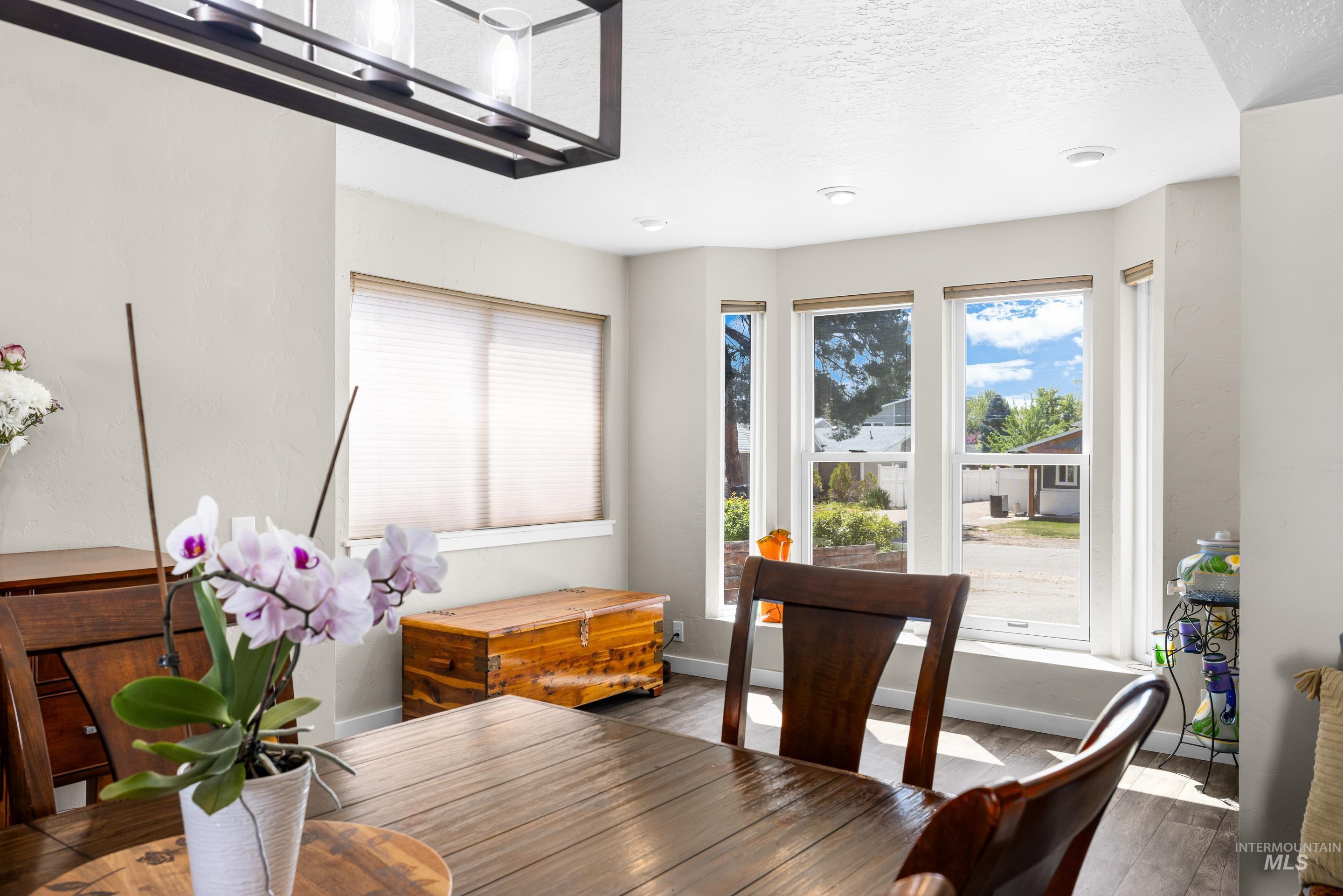3510 LASSEN, Boise, Idaho 83703-4737, 5 Bedrooms, 3 Bathrooms, Residential For Sale, Price $785,000, 98965015
