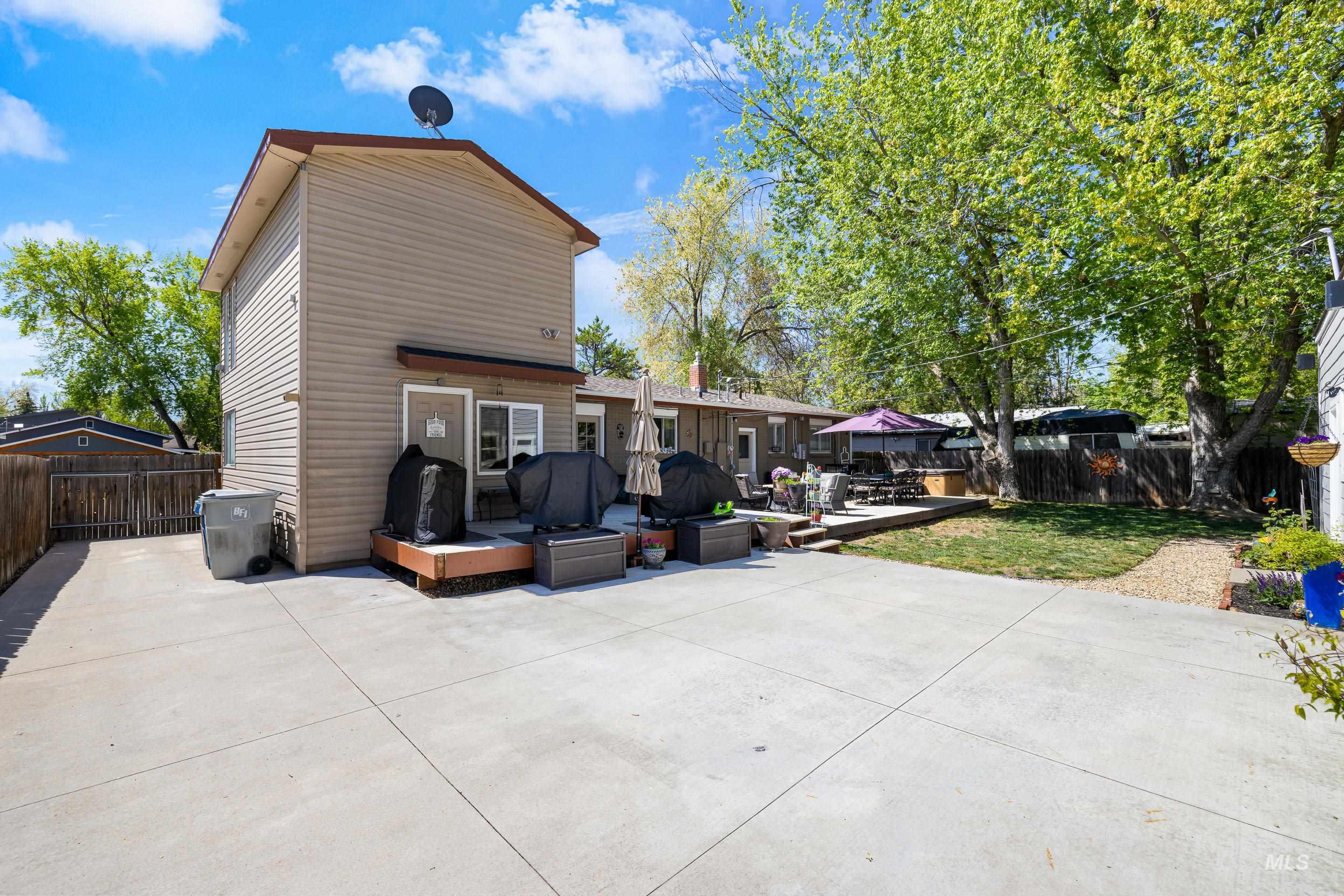3510 LASSEN, Boise, Idaho 83703-4737, 5 Bedrooms, 3 Bathrooms, Residential For Sale, Price $785,000, 98965015