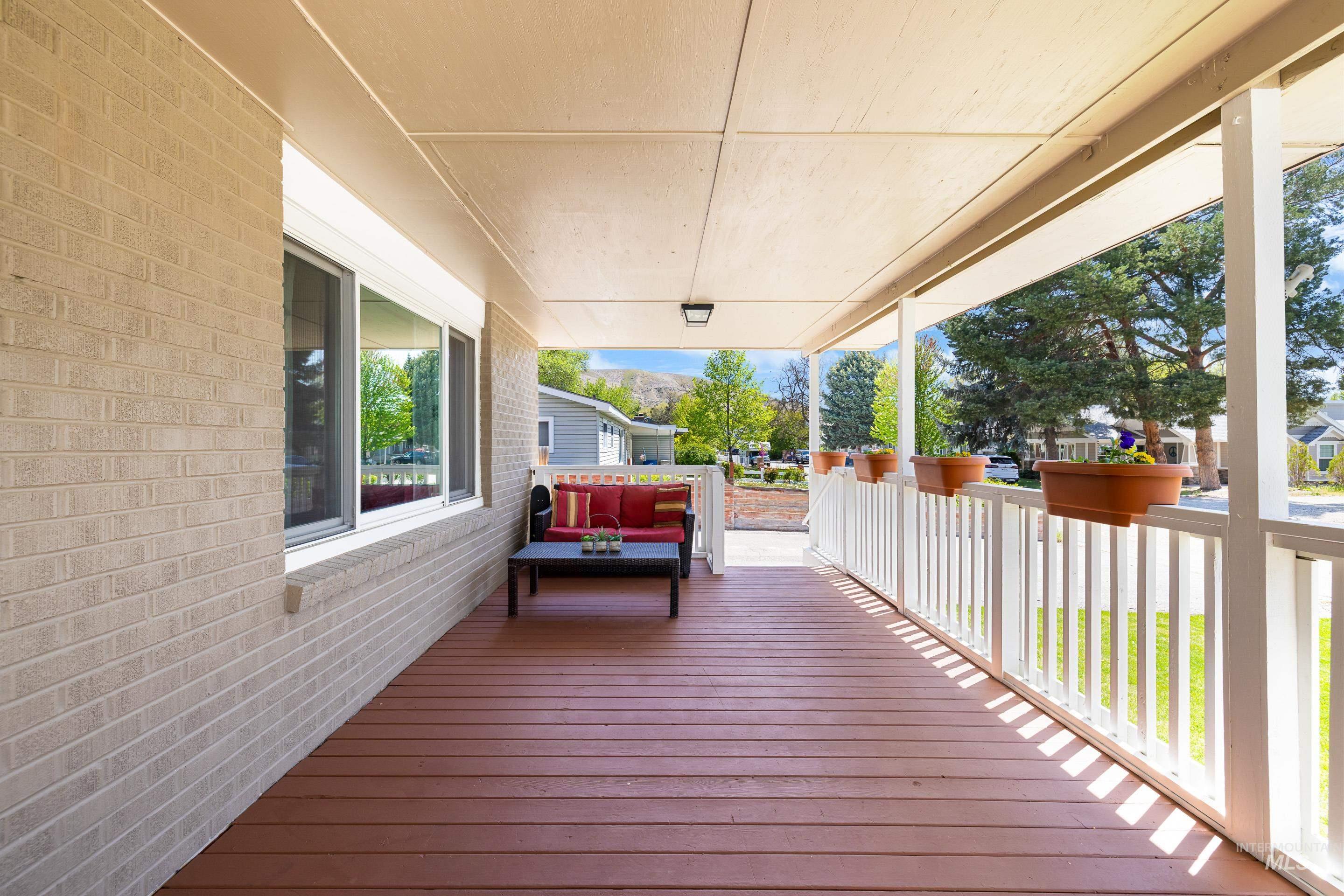 3510 LASSEN, Boise, Idaho 83703-4737, 5 Bedrooms, 3 Bathrooms, Residential For Sale, Price $785,000, 98965015