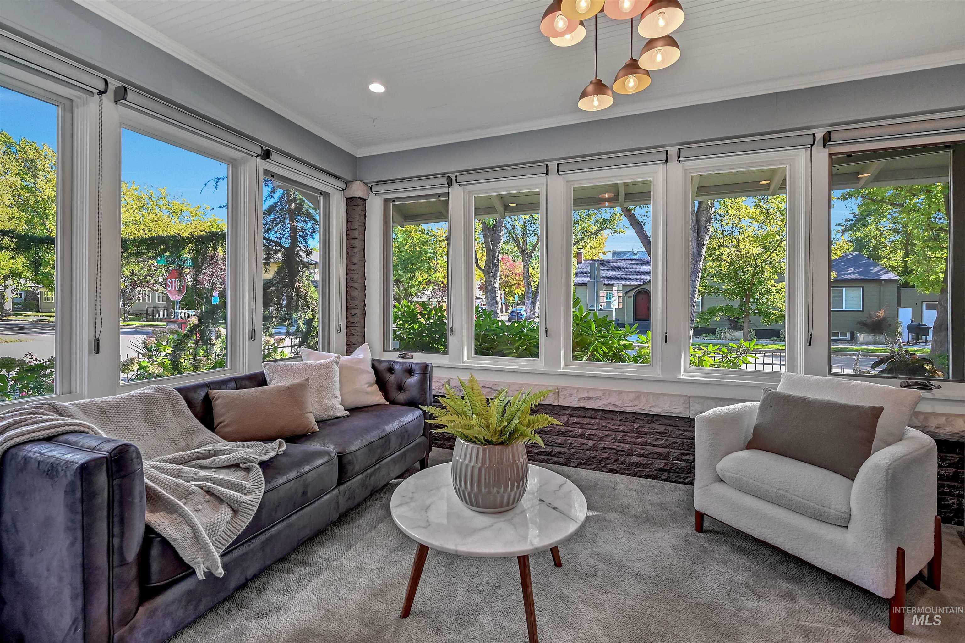 1019 N 9Th St, Boise, Idaho 83702-4232, 4 Bedrooms, 2.5 Bathrooms, Residential For Sale, Price $2,400,000, 98965033