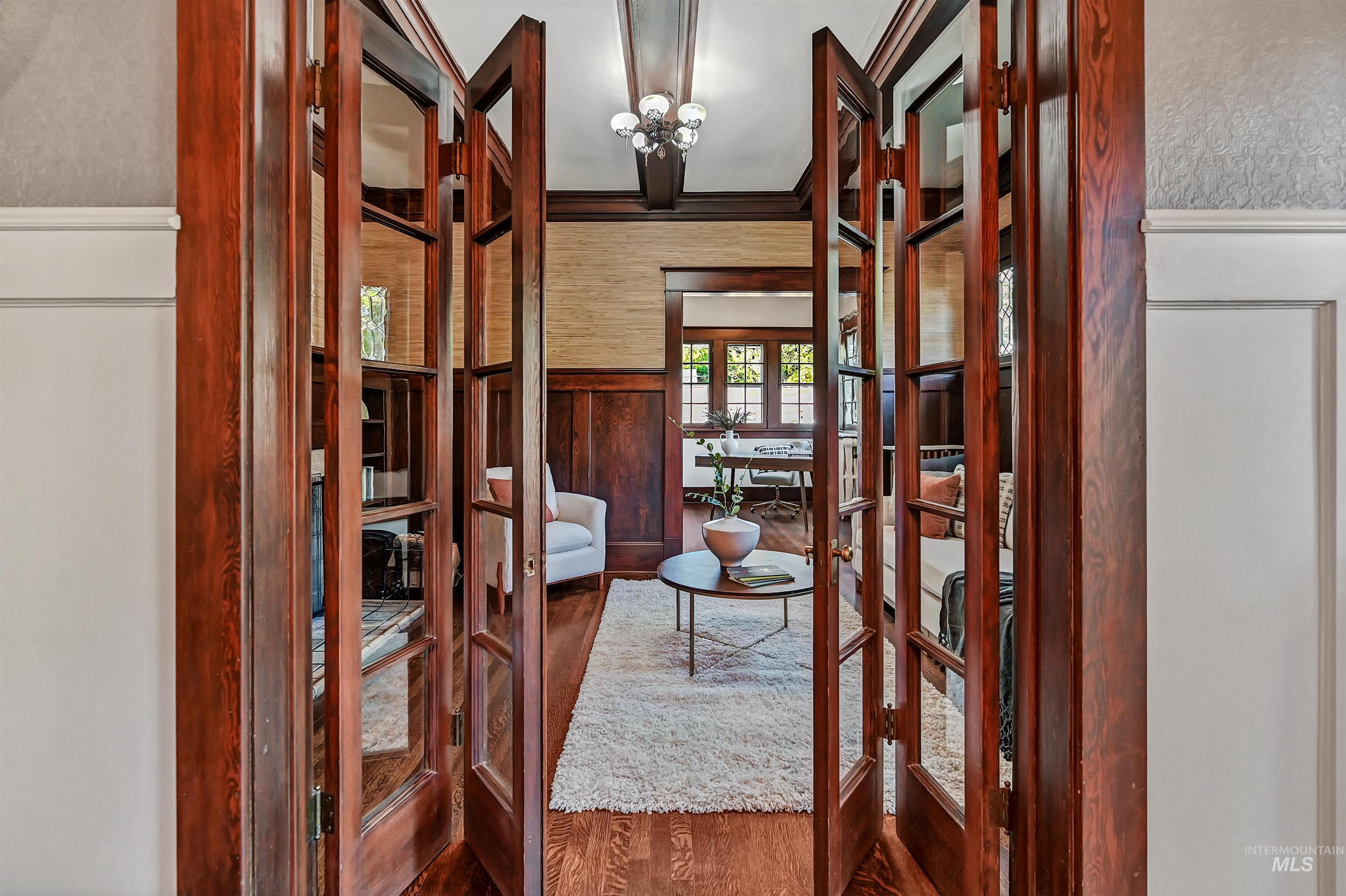 1019 N 9Th St, Boise, Idaho 83702-4232, 4 Bedrooms, 2.5 Bathrooms, Residential For Sale, Price $2,400,000, 98965033