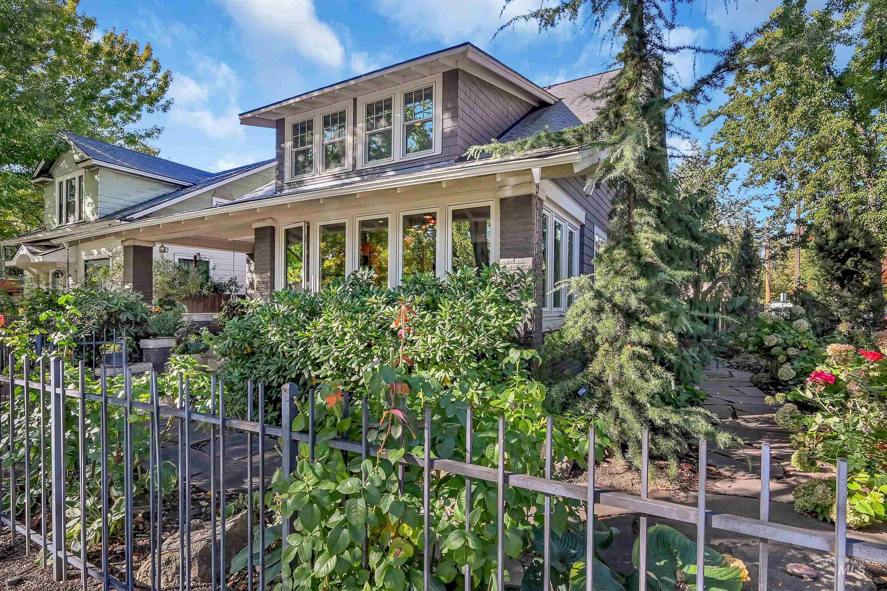 1019 N 9Th St, Boise, Idaho 83702-4232, 4 Bedrooms, 2.5 Bathrooms, Residential For Sale, Price $2,400,000, 98965033