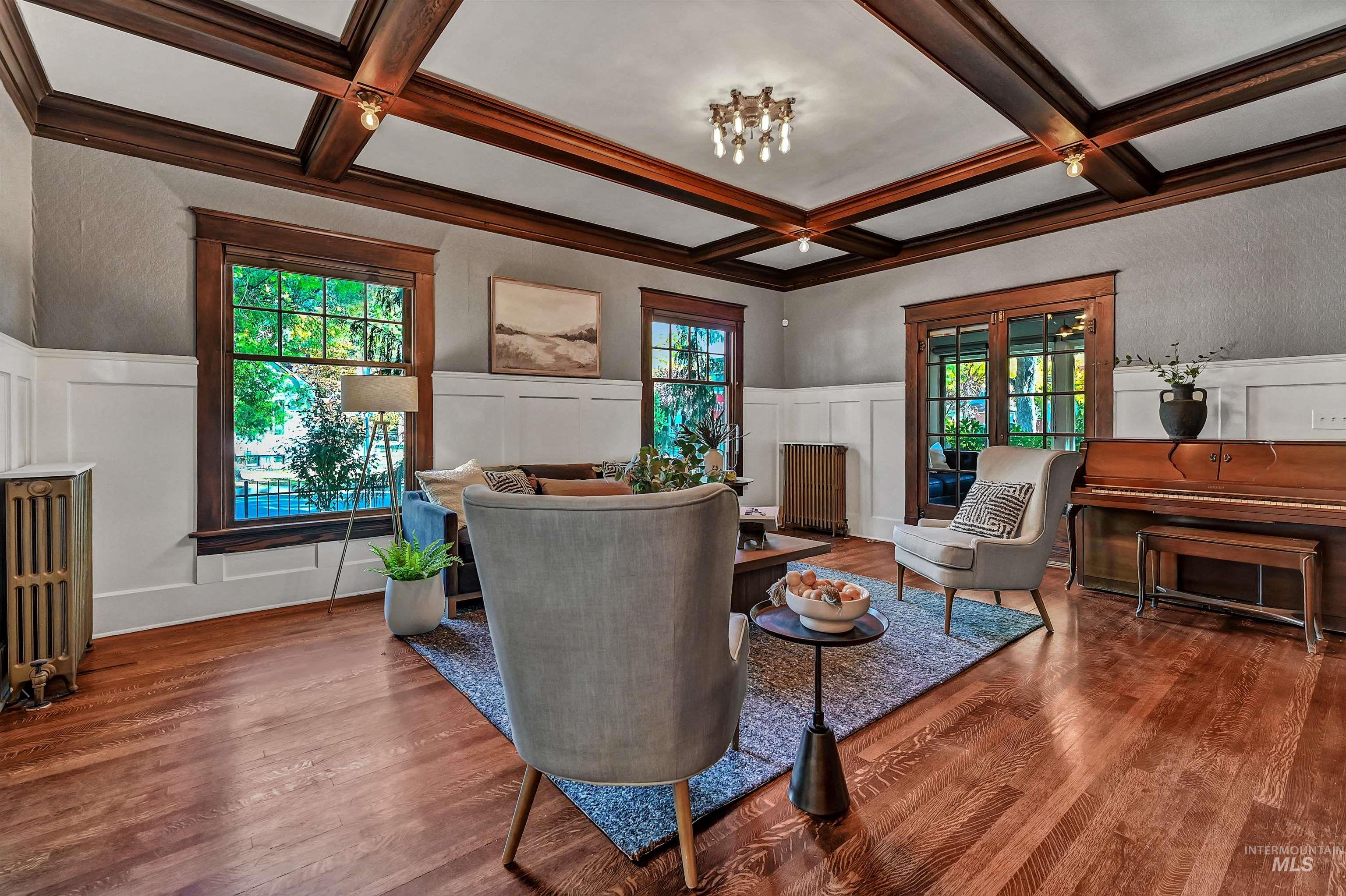 1019 N 9Th St, Boise, Idaho 83702-4232, 4 Bedrooms, 2.5 Bathrooms, Residential For Sale, Price $2,400,000, 98965033