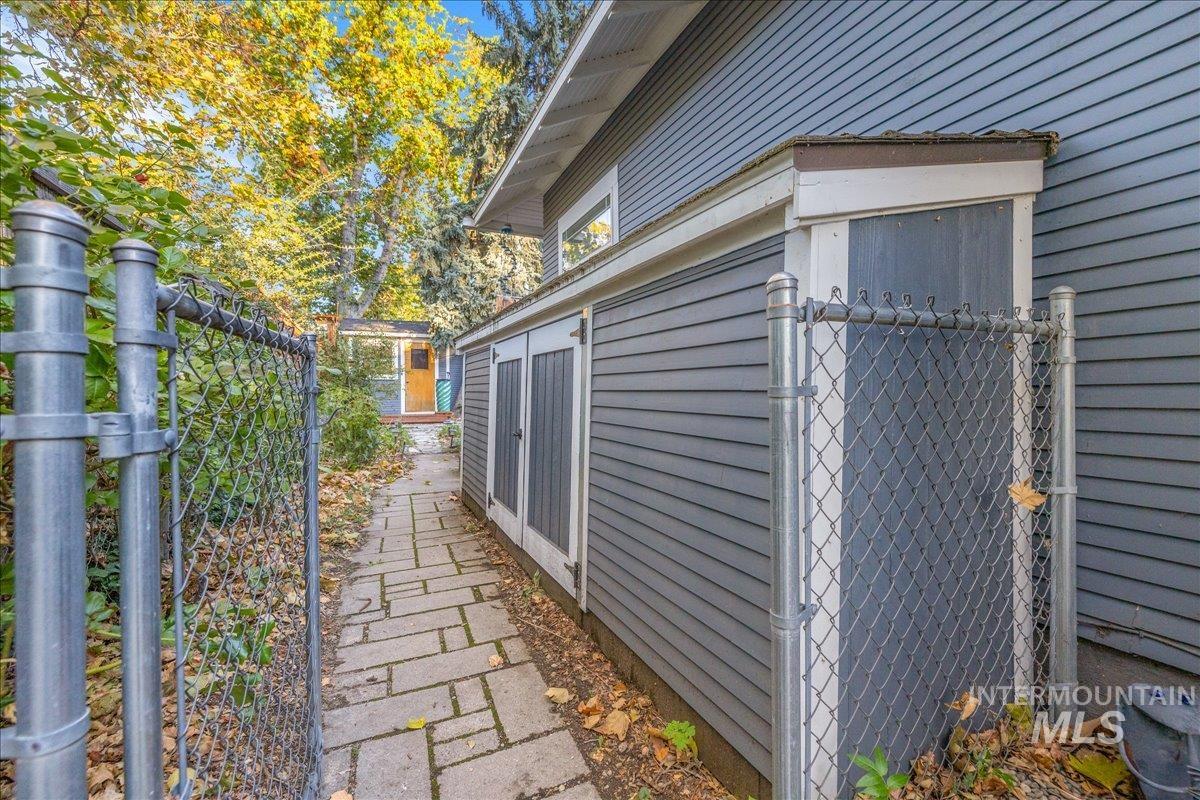 1410 N 20th Street, Boise, Idaho 83702, 3 Bedrooms, 1.5 Bathrooms, Residential For Sale, Price $759,000, 98965035