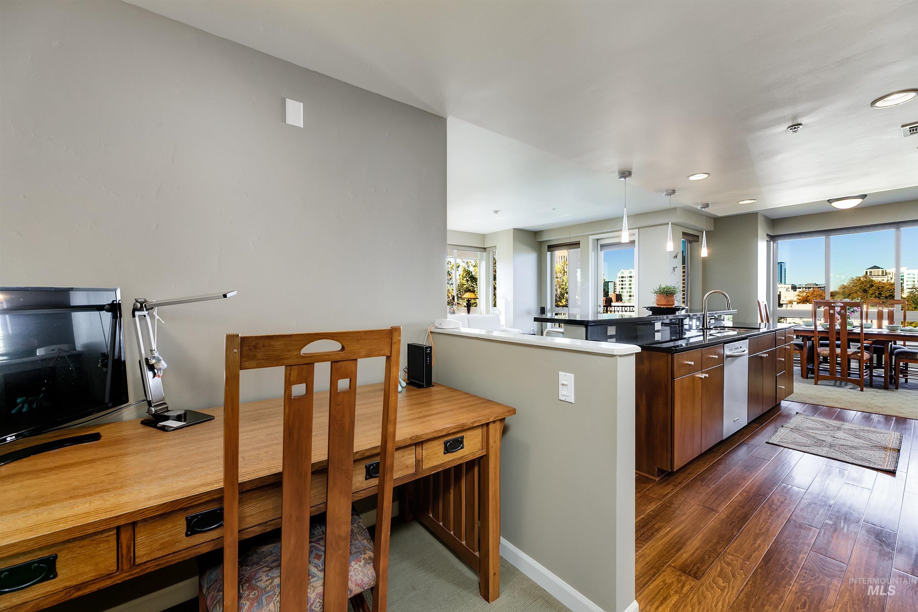 323 W Jefferson St, Boise, Idaho 83702, 2 Bedrooms, 2 Bathrooms, Residential For Sale, Price $924,900, 98965037